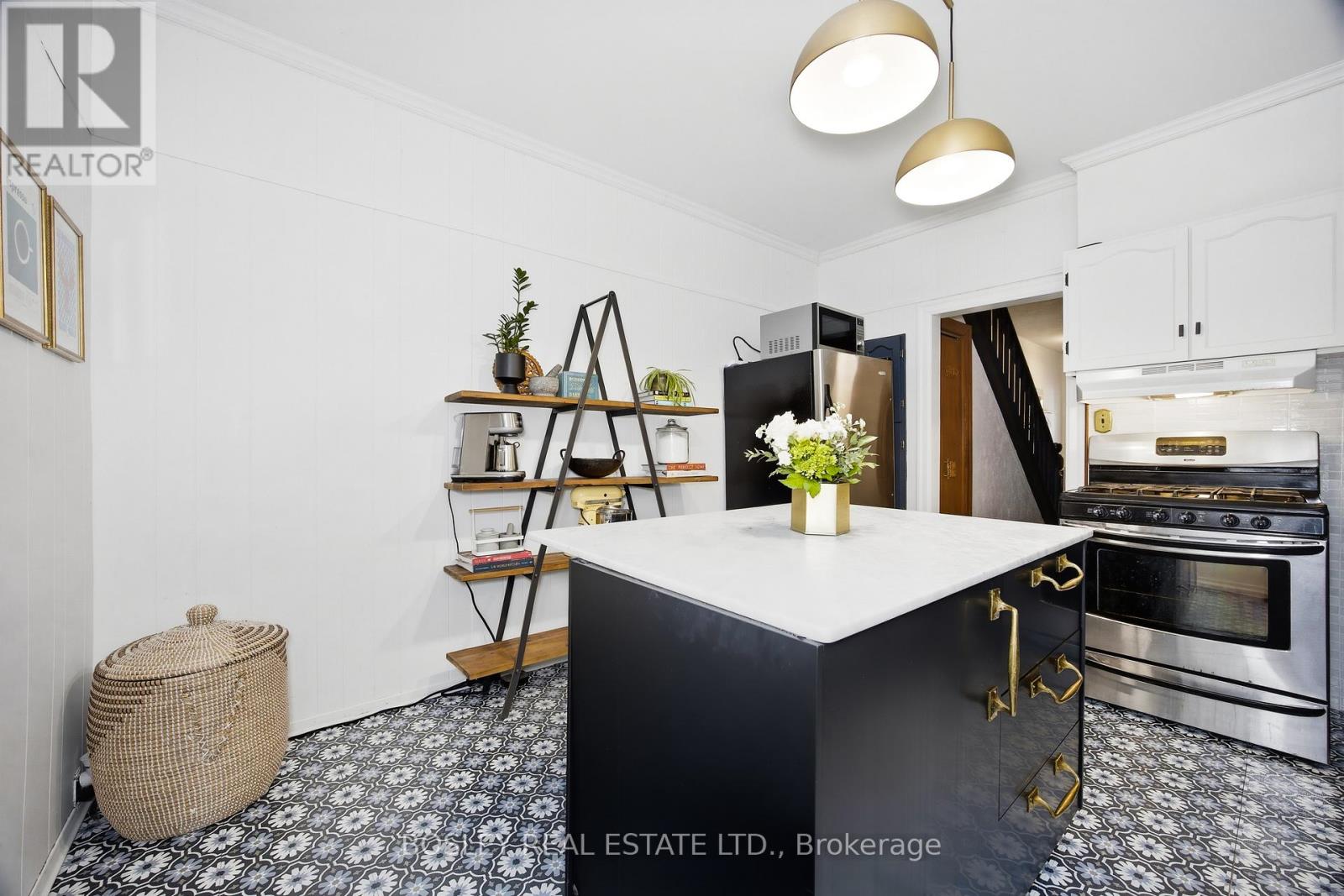 185 Greenwood Avenue, Toronto (Greenwood-Coxwell), Ontario  M4L 2P8 - Photo 17 - E12877836