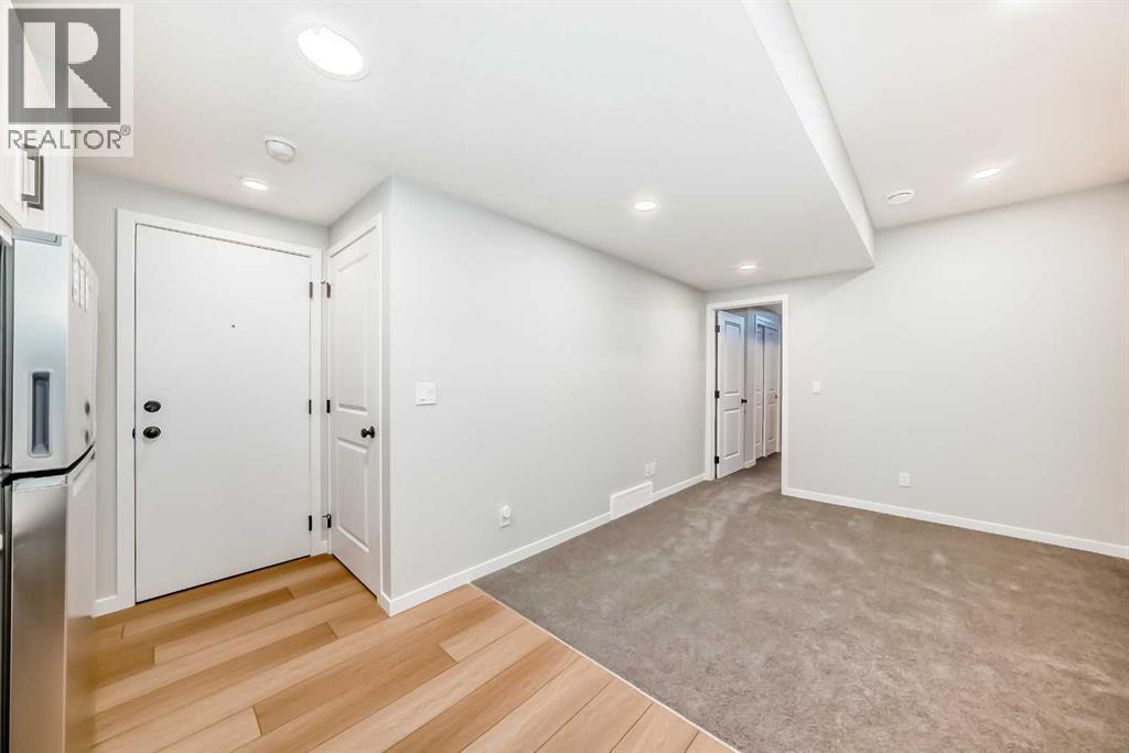 1245 Creekview Drive Sw, Calgary, Alberta  T2X 5Y7 - Photo 41 - A2291658