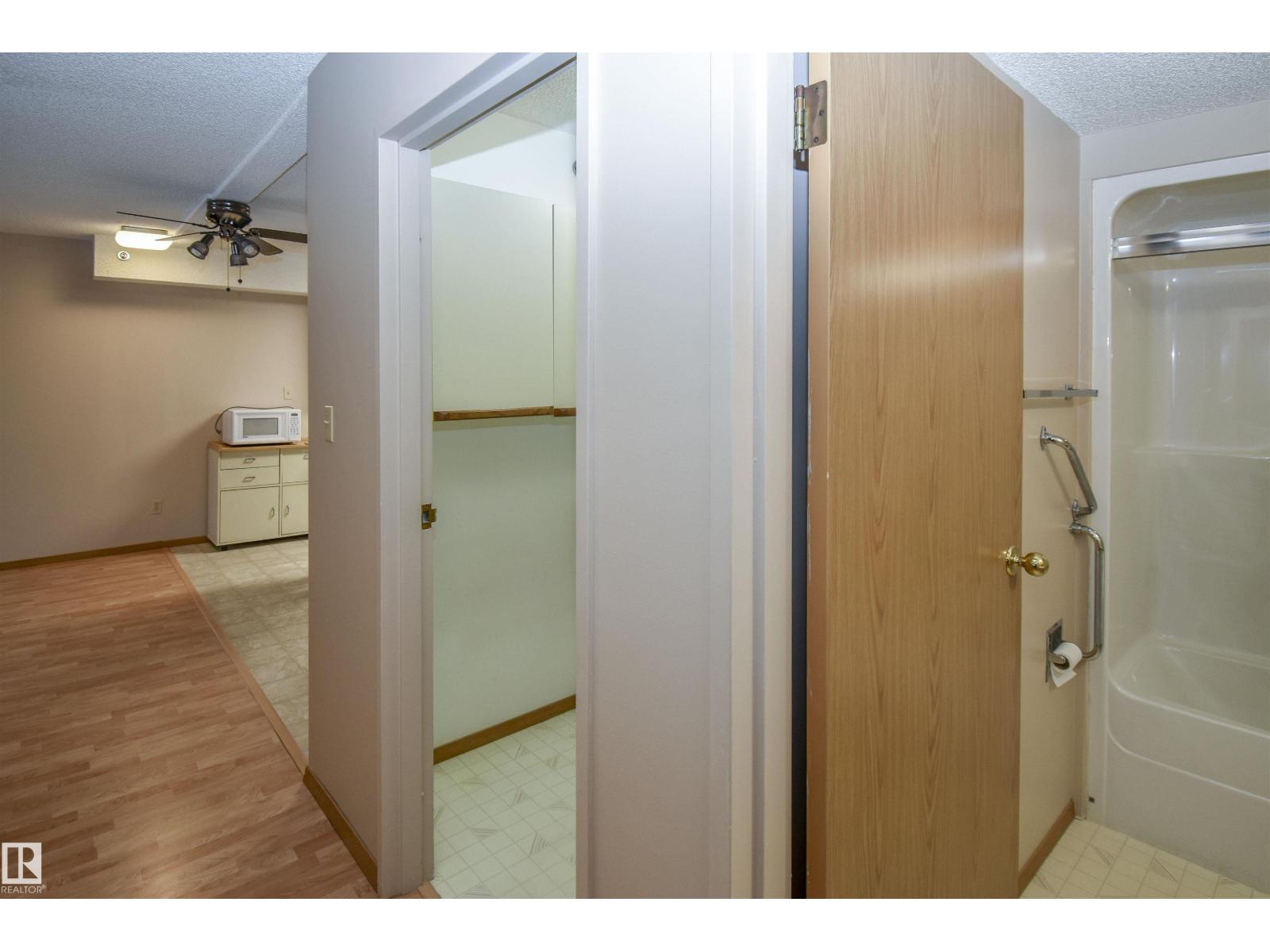 #102 4812 51 Av, Stony Plain, Alberta  T7Z 1P7 - Photo 14 - E4477154