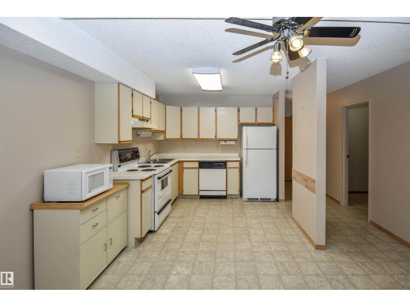 #102 4812 51 Av, Stony Plain, Alberta  T7Z 1P7 - Photo 35 - E4477154