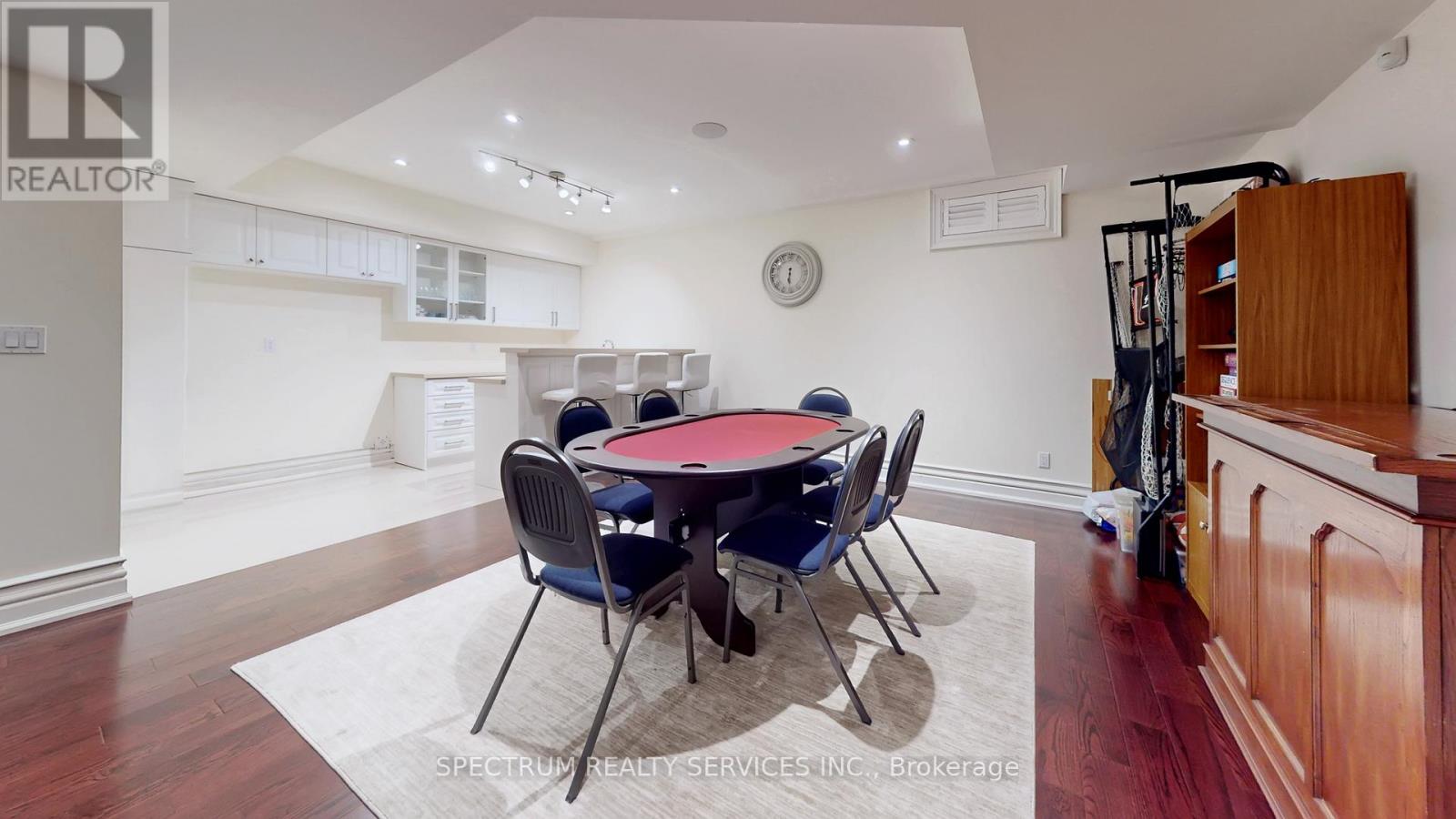 223 Lennox Avenue, Richmond Hill, Ontario  L4C 2A4 - Photo 43 - N12877650