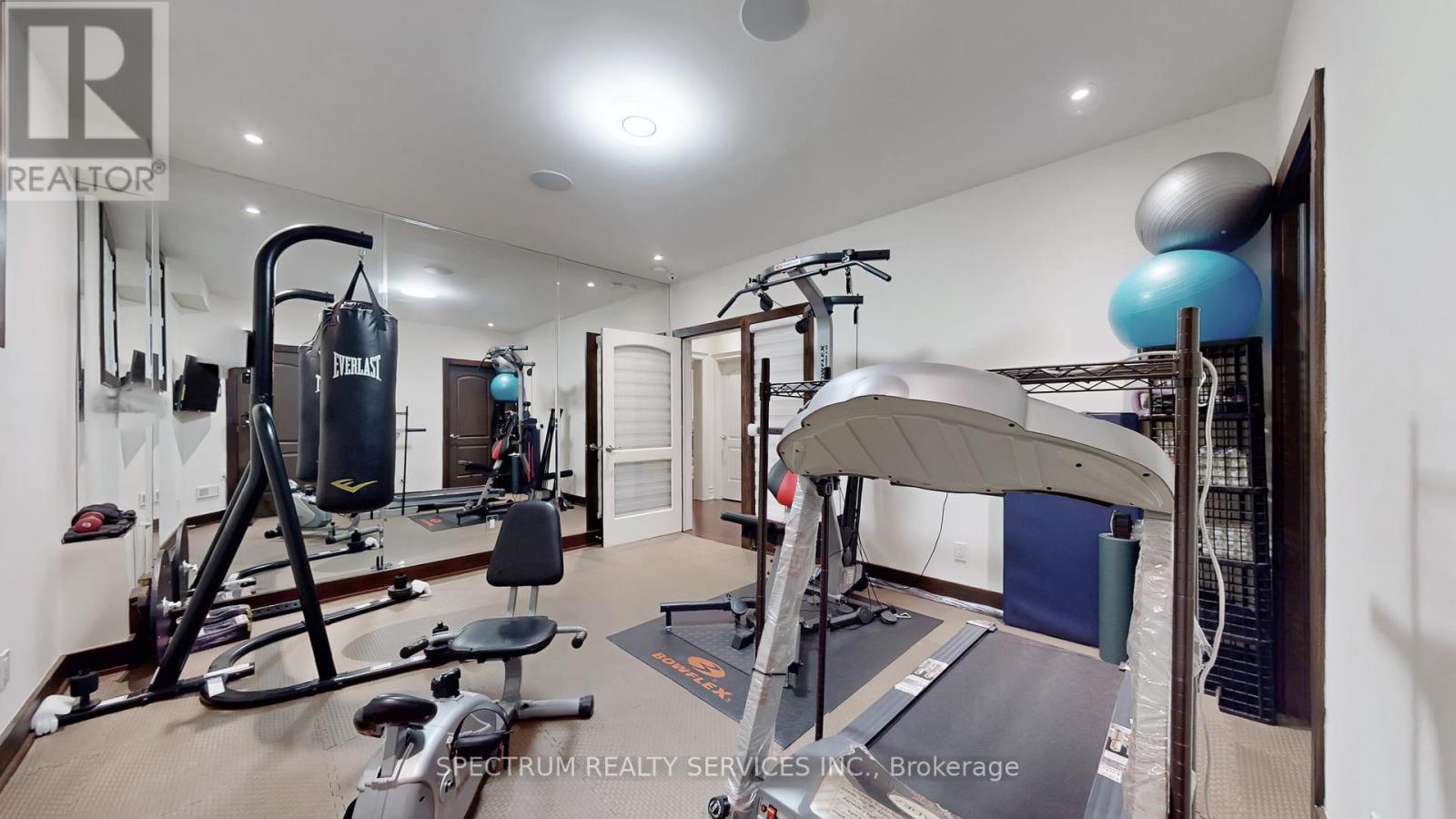 223 Lennox Avenue, Richmond Hill, Ontario  L4C 2A4 - Photo 47 - N12877650