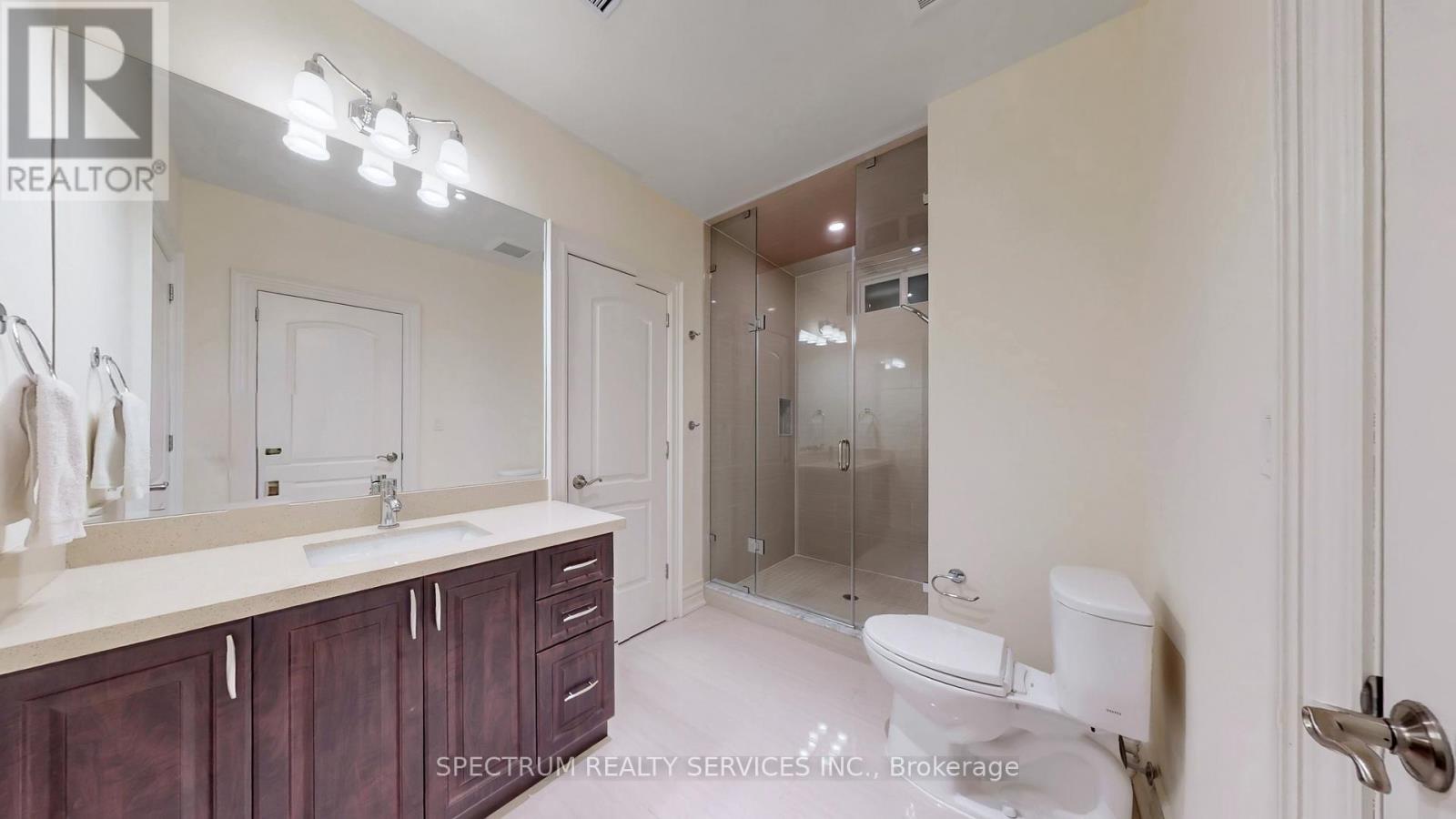 223 Lennox Avenue, Richmond Hill, Ontario  L4C 2A4 - Photo 48 - N12877650