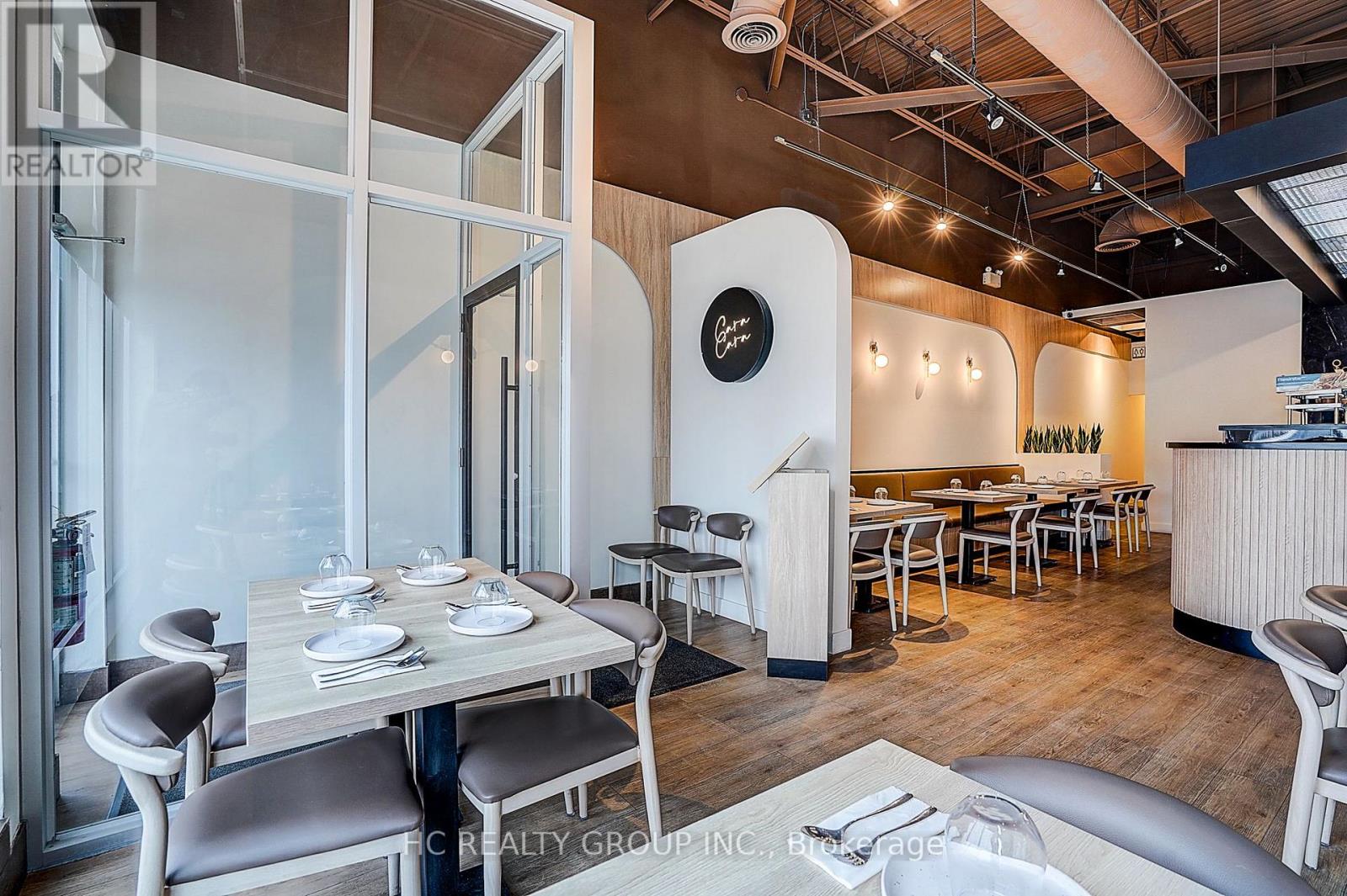 D - 16 Vogell Road, Richmond Hill, Ontario  L4B 3K4 - Photo 5 - N12877704