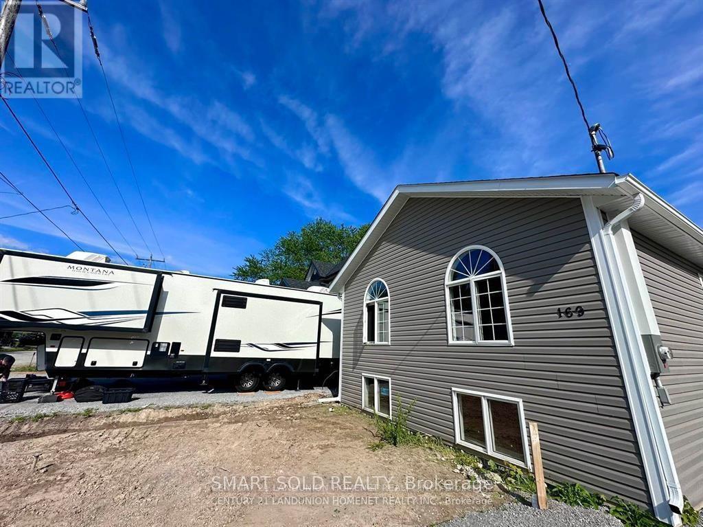 #bsmnt - 169 Garden Avenue E, Georgina, Ontario  L4P 2L2 - Photo 2 - N12877710