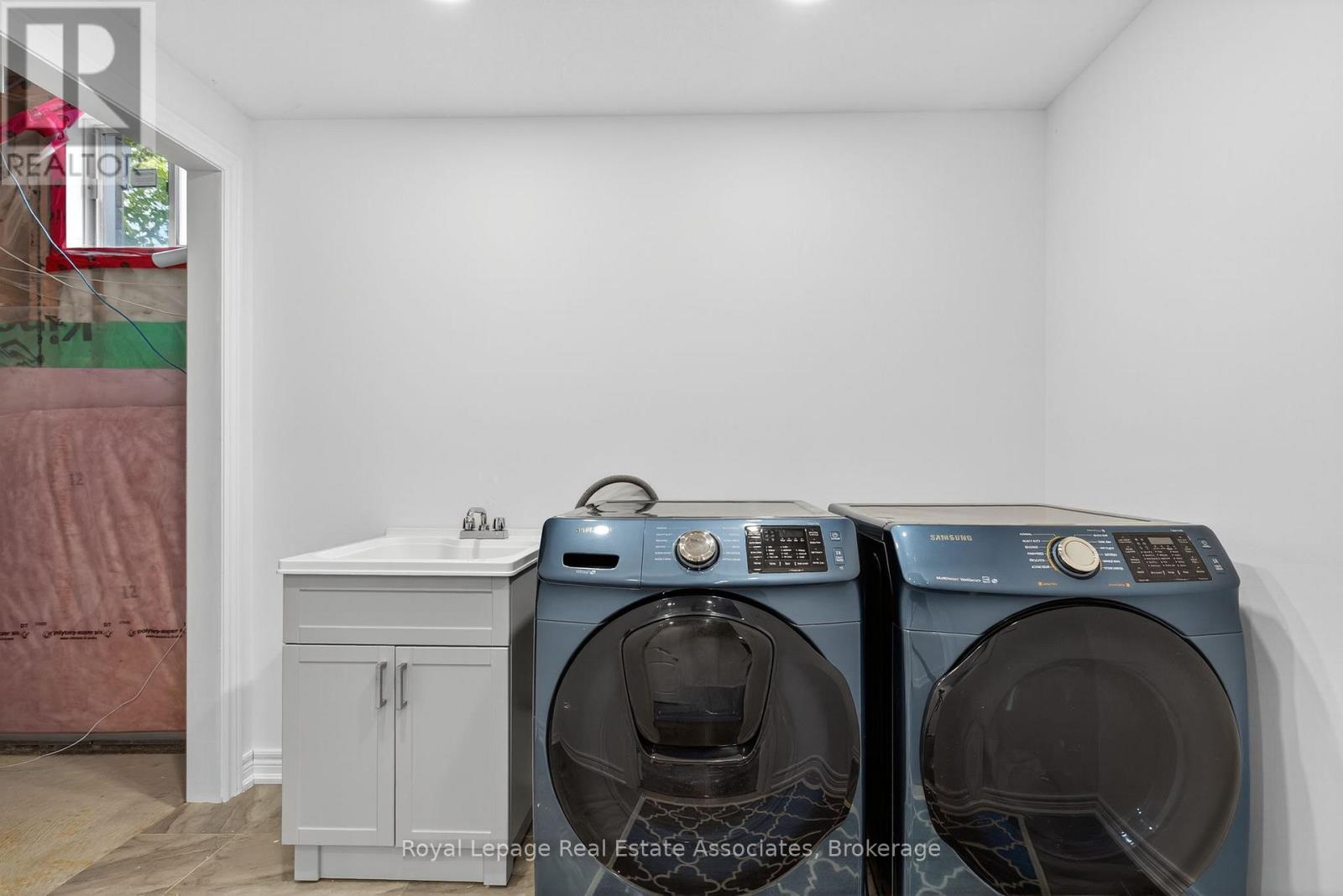 113 Sutcliffe Way, New Tecumseth, Ontario  L9R 0N9 - Photo 29 - N12877718