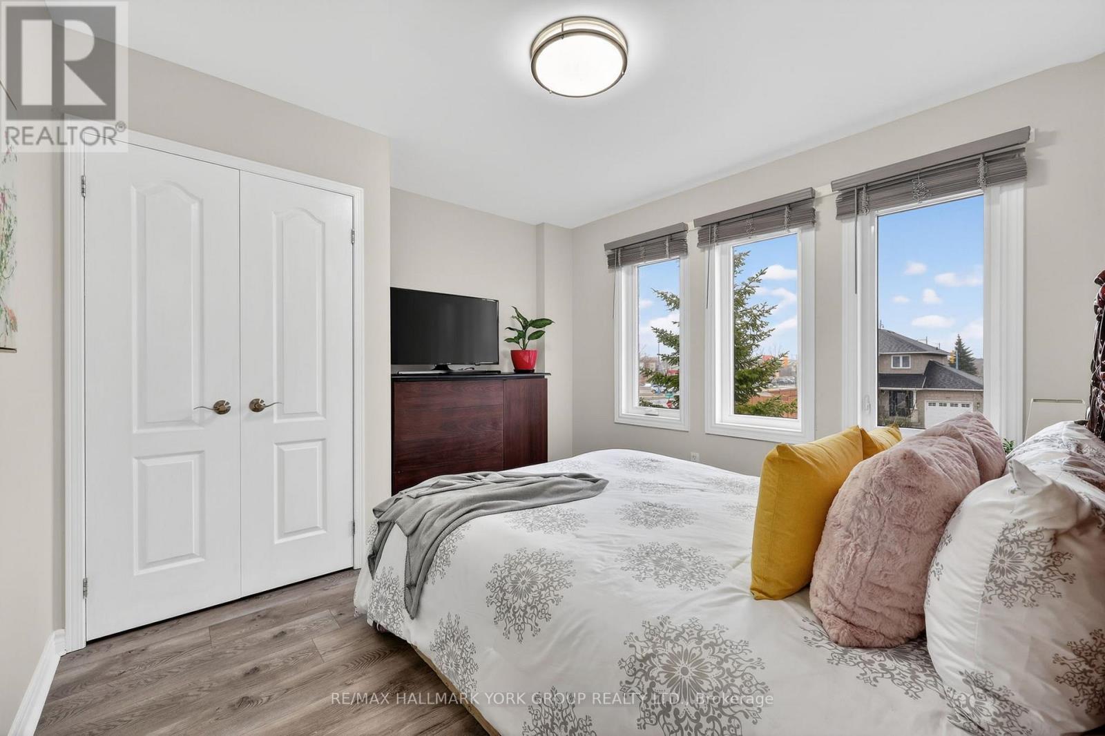 1166 Andrade Lane, Innisfil, Ontario  L9S 4X6 - Photo 11 - N12877760