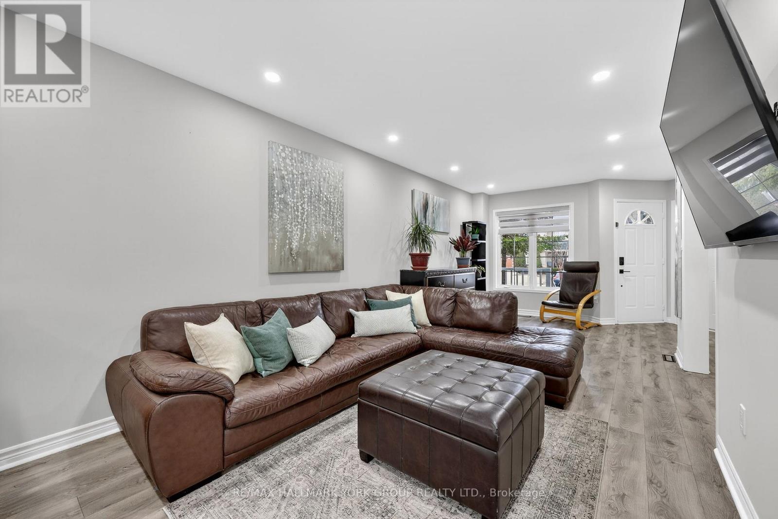 1166 Andrade Lane, Innisfil, Ontario  L9S 4X6 - Photo 6 - N12877760