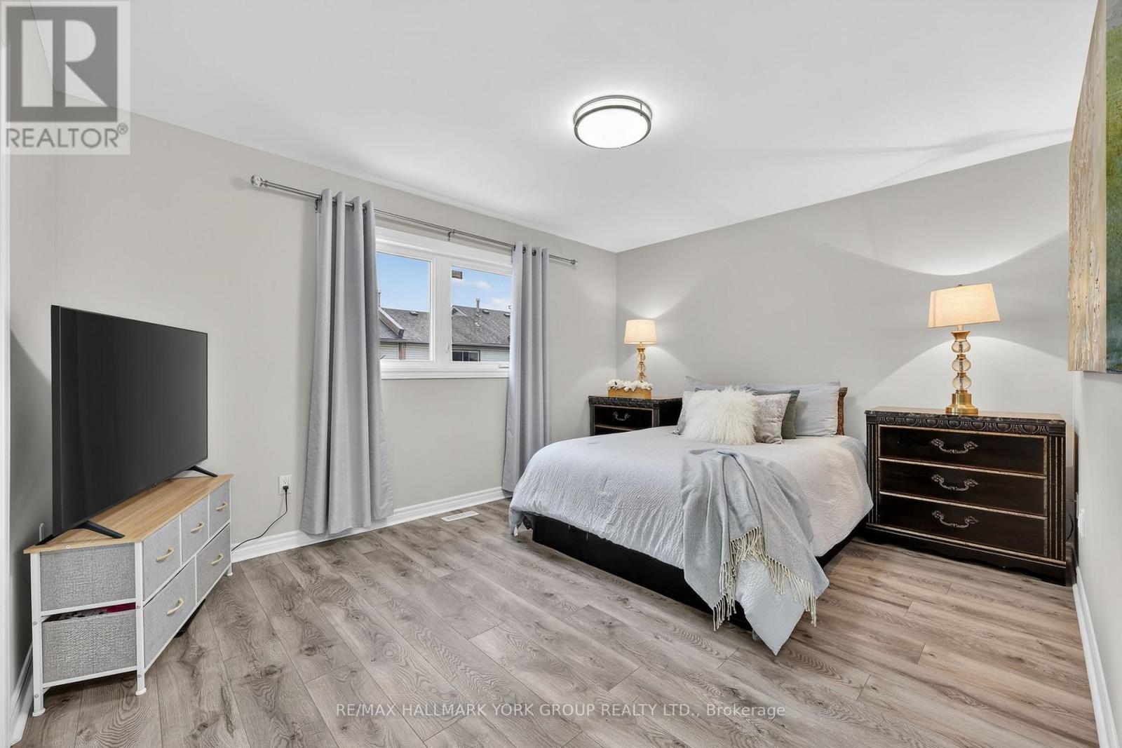 1166 Andrade Lane, Innisfil, Ontario  L9S 4X6 - Photo 8 - N12877760