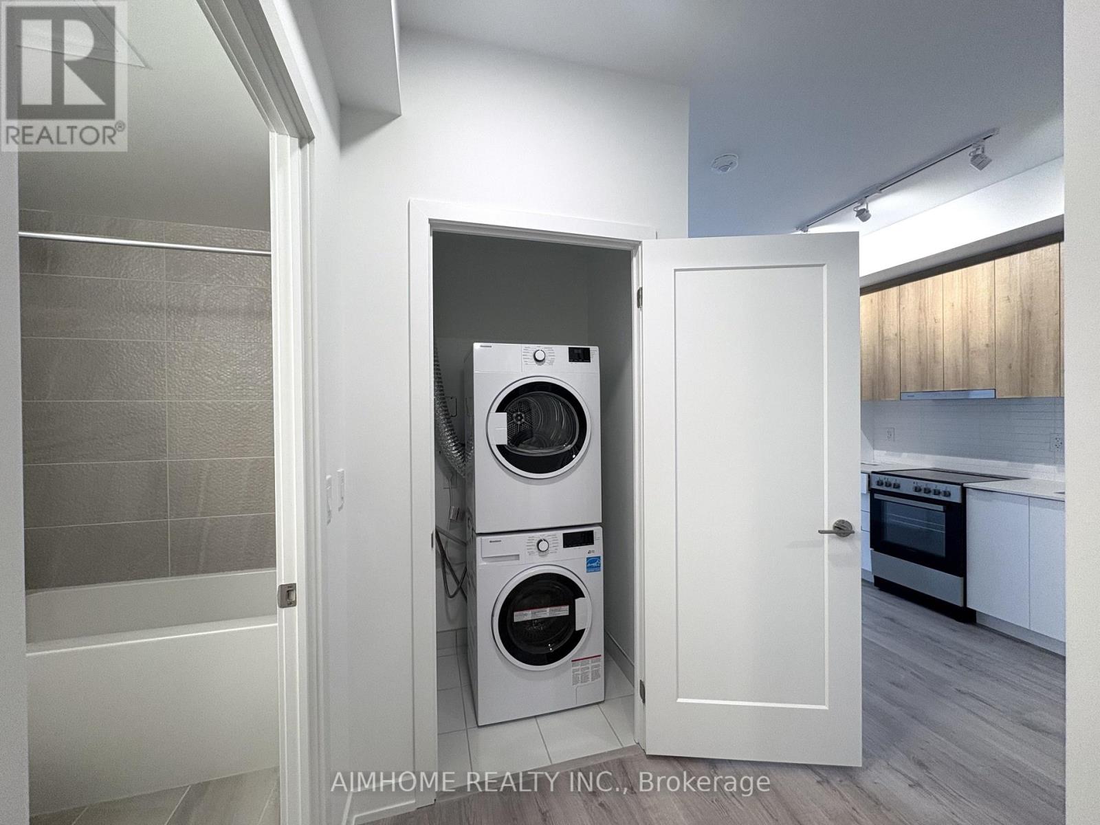 B-1608 - 9751 Markham Road, Markham, Ontario  L6E 0W3 - Photo 7 - N12877772