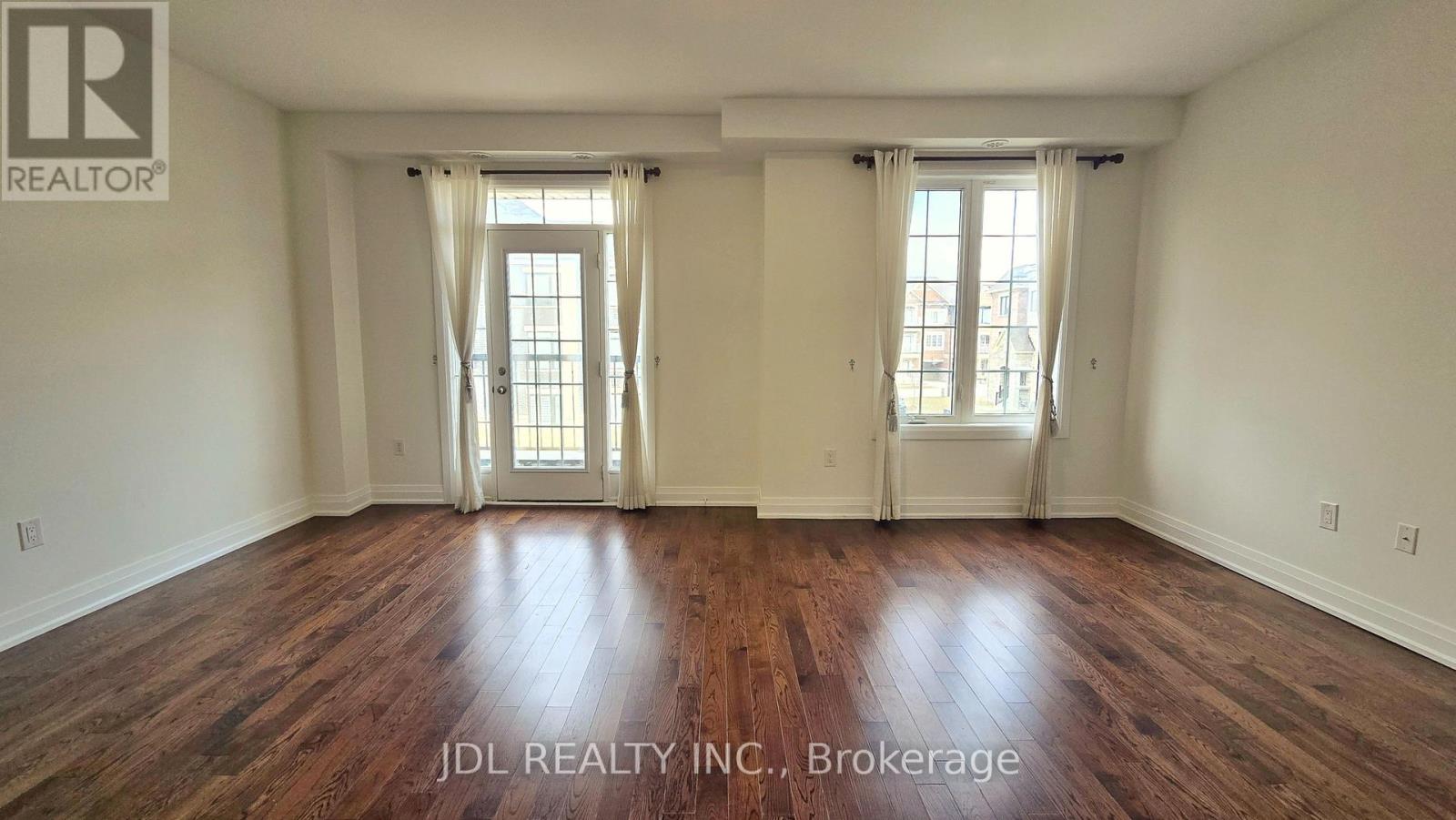 87 Casely Avenue, Richmond Hill, Ontario  L4S 0K7 - Photo 13 - N12877860