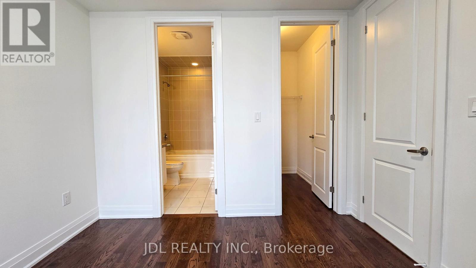 87 Casely Avenue, Richmond Hill, Ontario  L4S 0K7 - Photo 4 - N12877860