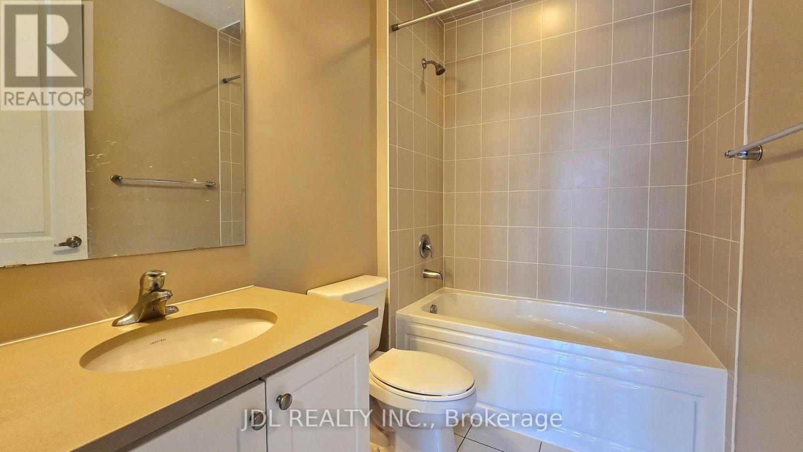 87 Casely Avenue, Richmond Hill, Ontario  L4S 0K7 - Photo 5 - N12877860