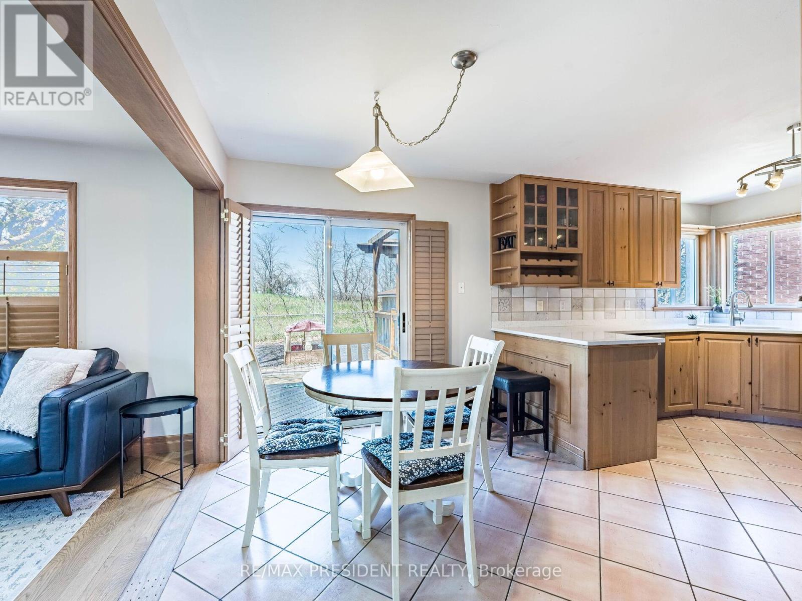 45 Grasett Crescent, Barrie (West Bayfield), Ontario  L4N 6Z6 - Photo 14 - S12877666