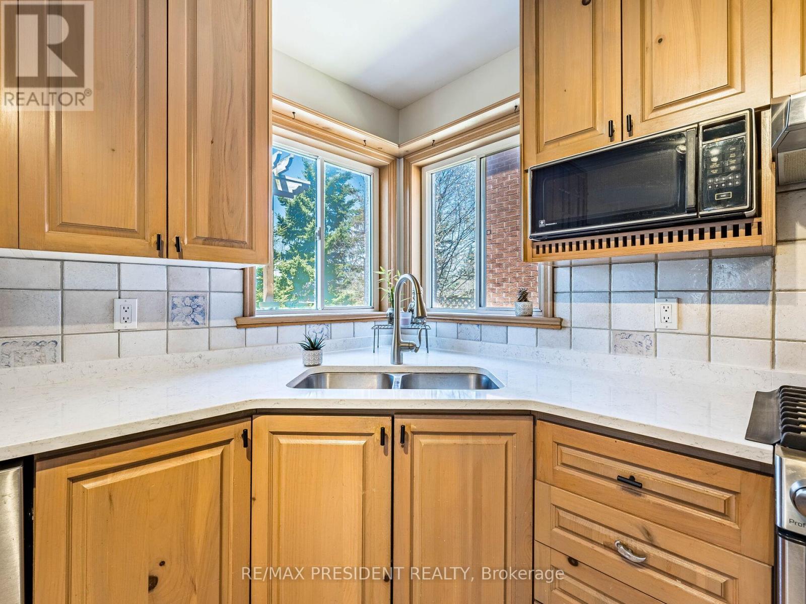 45 Grasett Crescent, Barrie (West Bayfield), Ontario  L4N 6Z6 - Photo 17 - S12877666