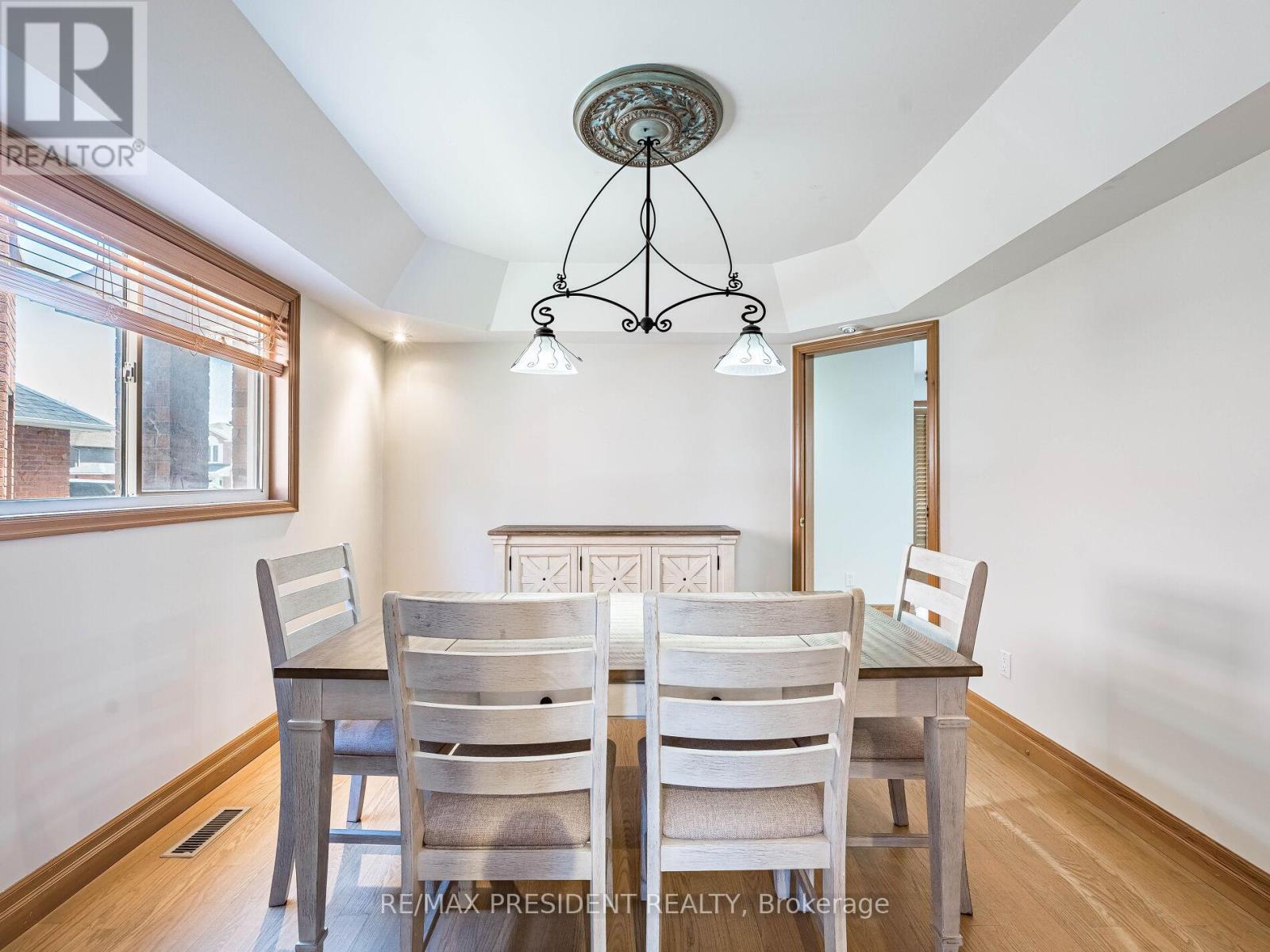 45 Grasett Crescent, Barrie (West Bayfield), Ontario  L4N 6Z6 - Photo 19 - S12877666