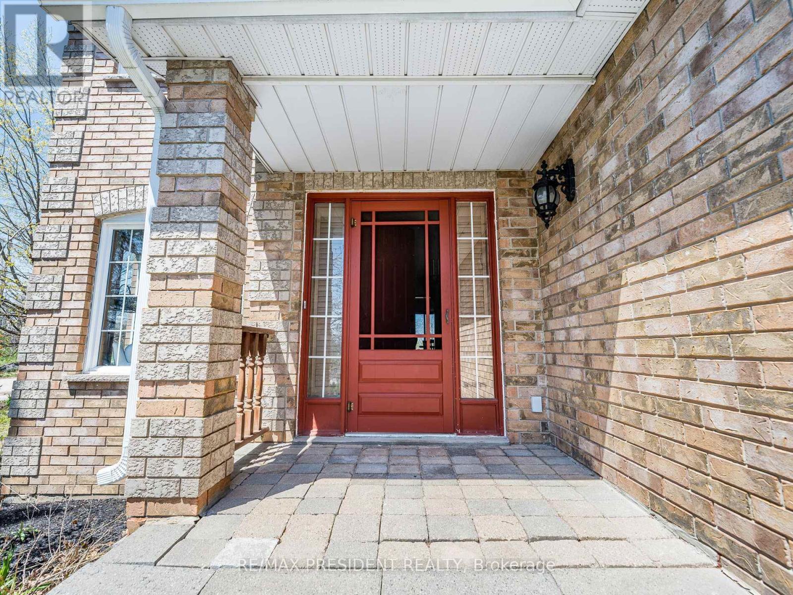 45 Grasett Crescent, Barrie (West Bayfield), Ontario  L4N 6Z6 - Photo 2 - S12877666