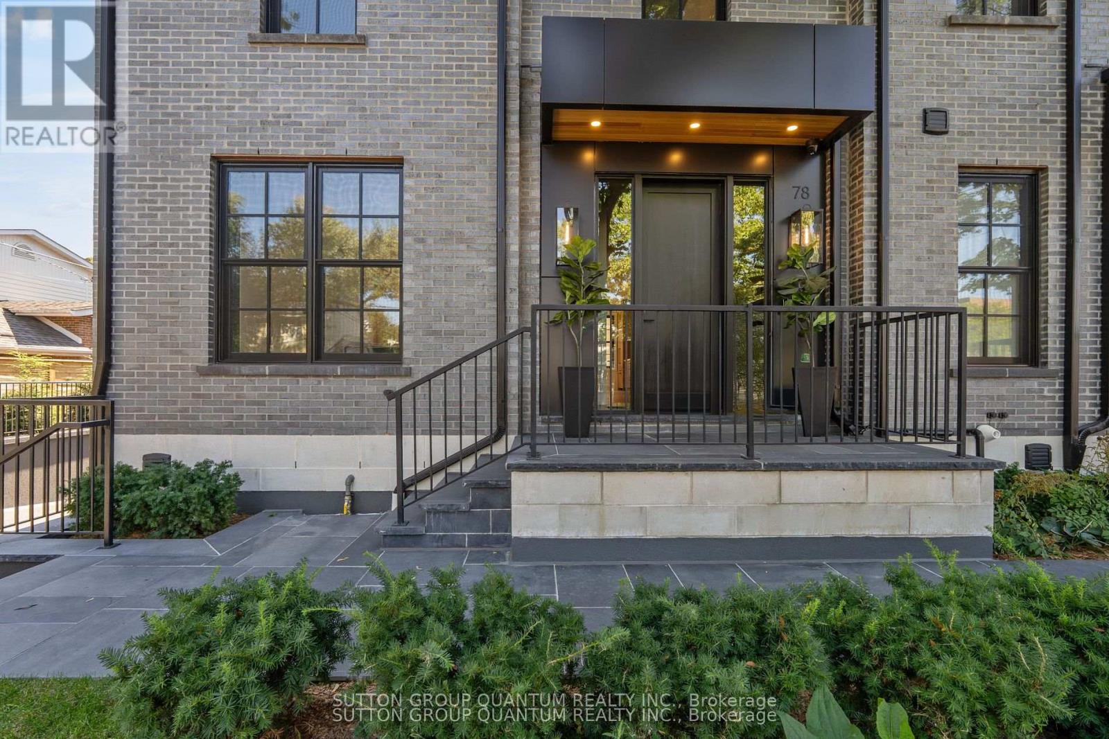 78 Trafalgar Road, Oakville, Ontario  L6J 2S7 - Photo 33 - W12877690