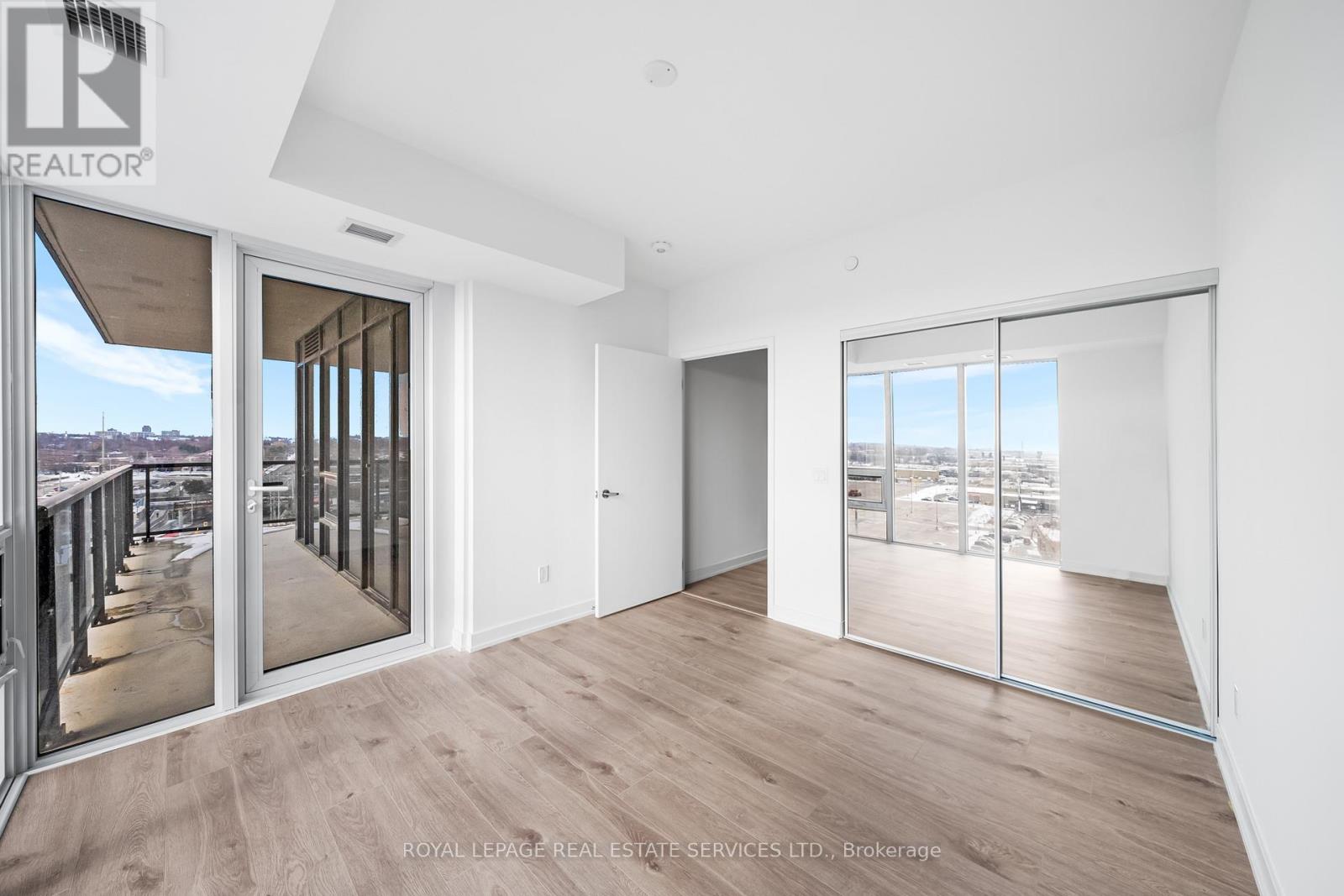 911 - 1035 Southdown Road, Mississauga, Ontario  L5J 0A2 - Photo 25 - W12877716