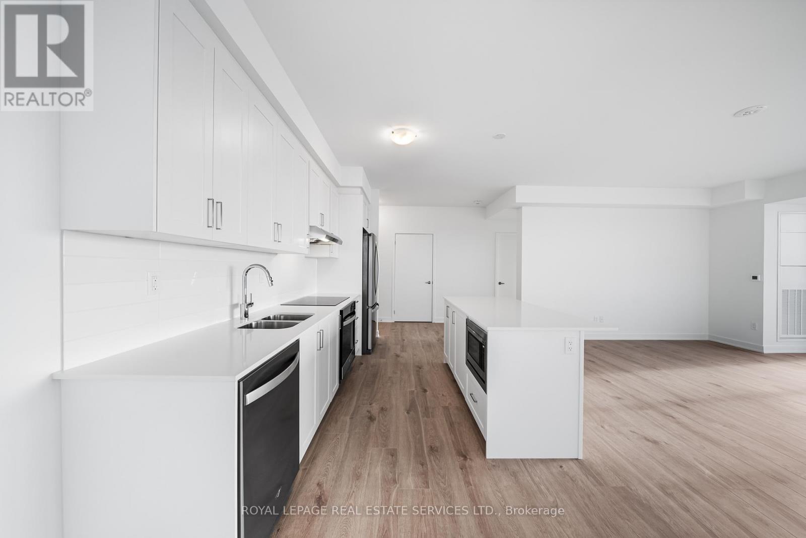 911 - 1035 Southdown Road, Mississauga, Ontario  L5J 0A2 - Photo 9 - W12877716