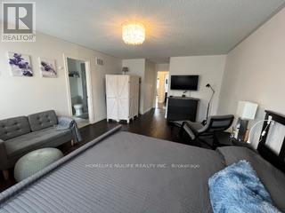 5534 Meadowcrest Avenue, Mississauga, Ontario  L5M 0V1 - Photo 9 - W12877726