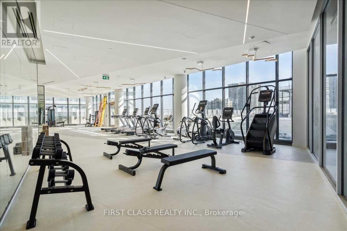 4301 - 3900 Confederation Parkway, Mississauga, Ontario  L5B 0M3 - Photo 37 - W12877732