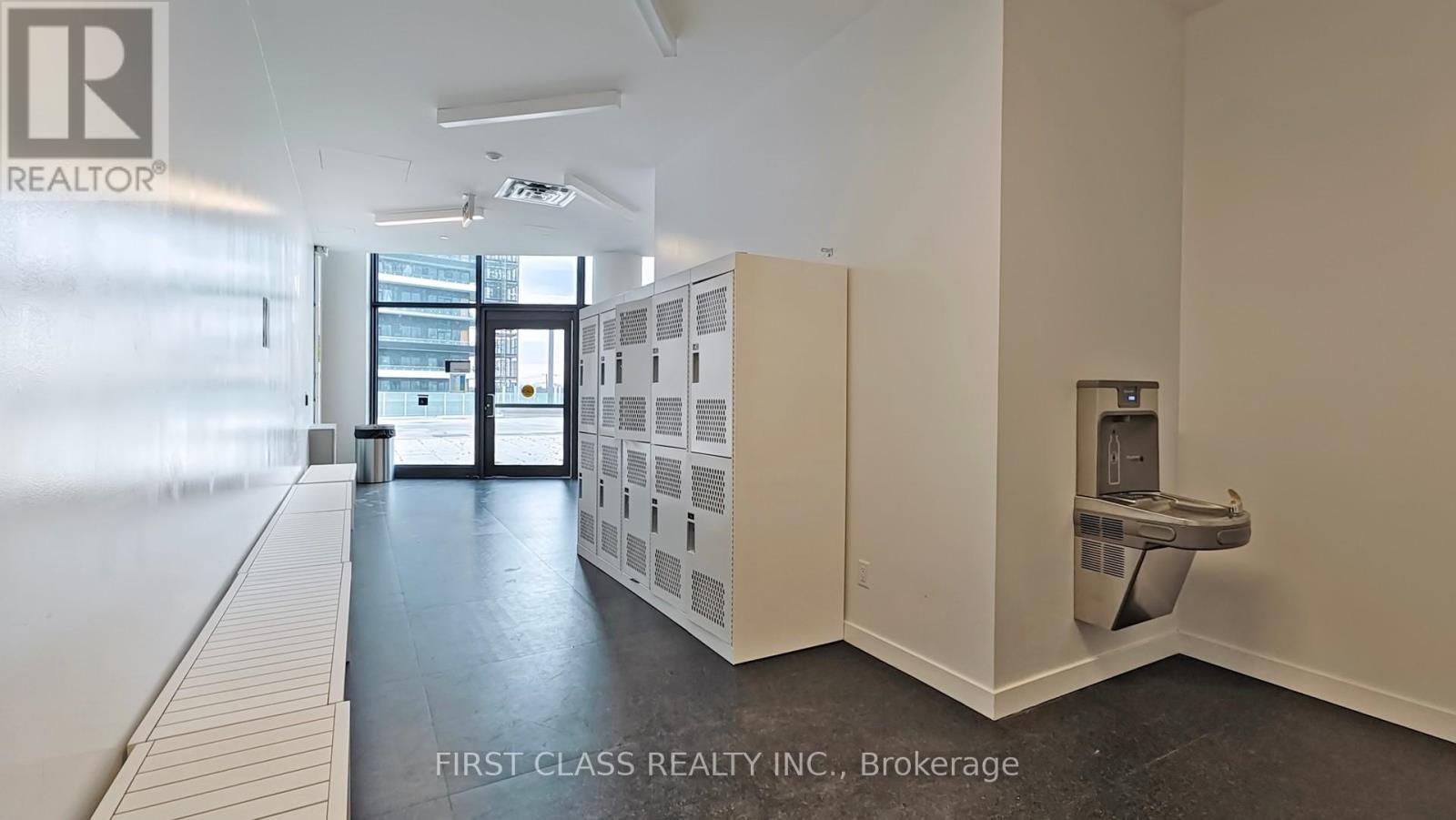 4301 - 3900 Confederation Parkway, Mississauga, Ontario  L5B 0M3 - Photo 43 - W12877732