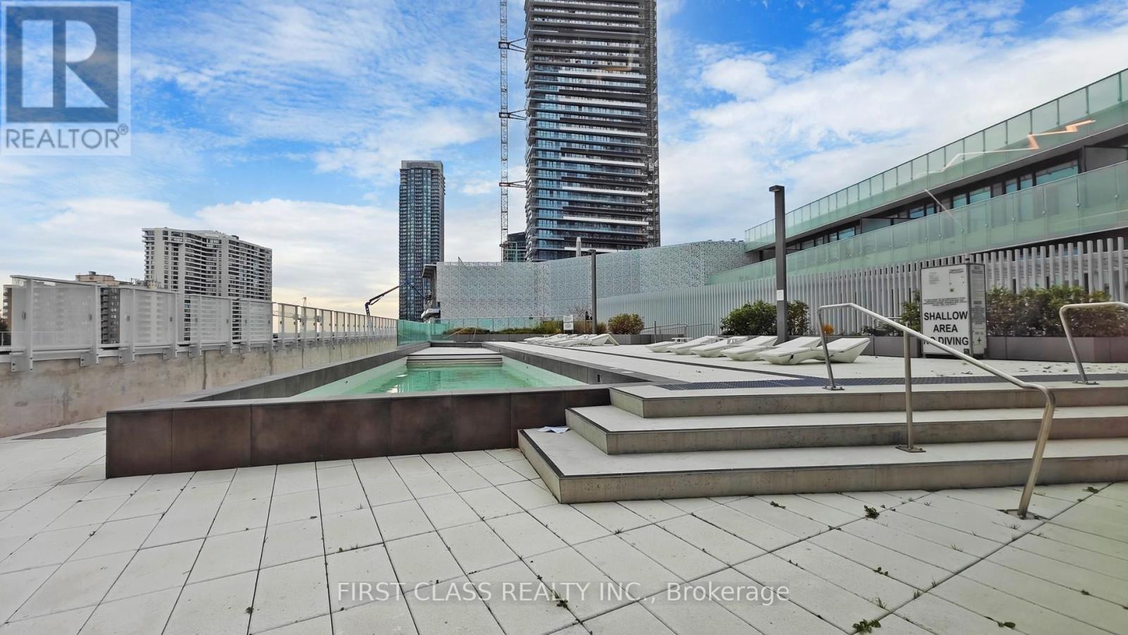 4301 - 3900 Confederation Parkway, Mississauga, Ontario  L5B 0M3 - Photo 46 - W12877732