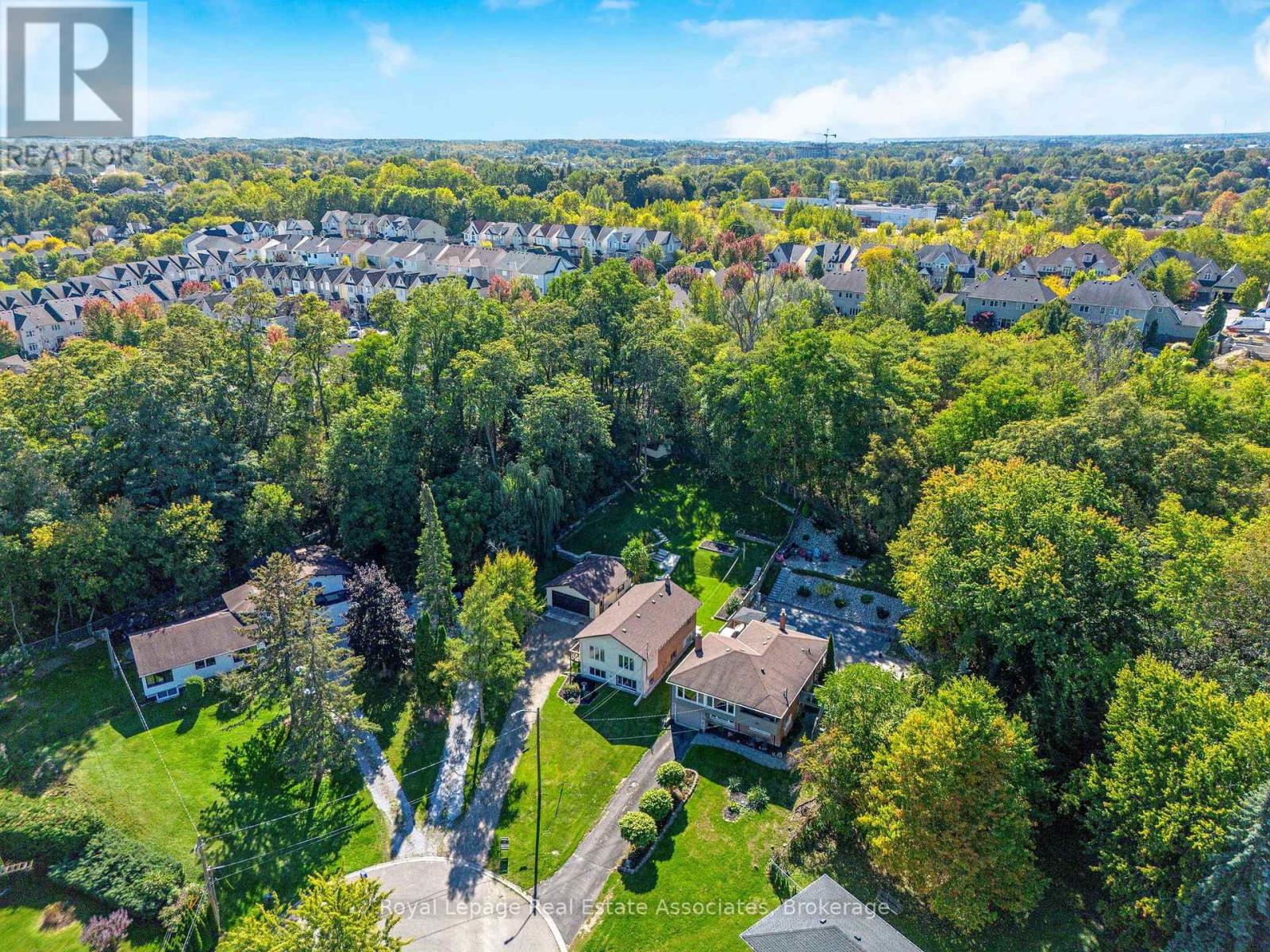 116 PARK STREET E, Halton Hills, Ontario