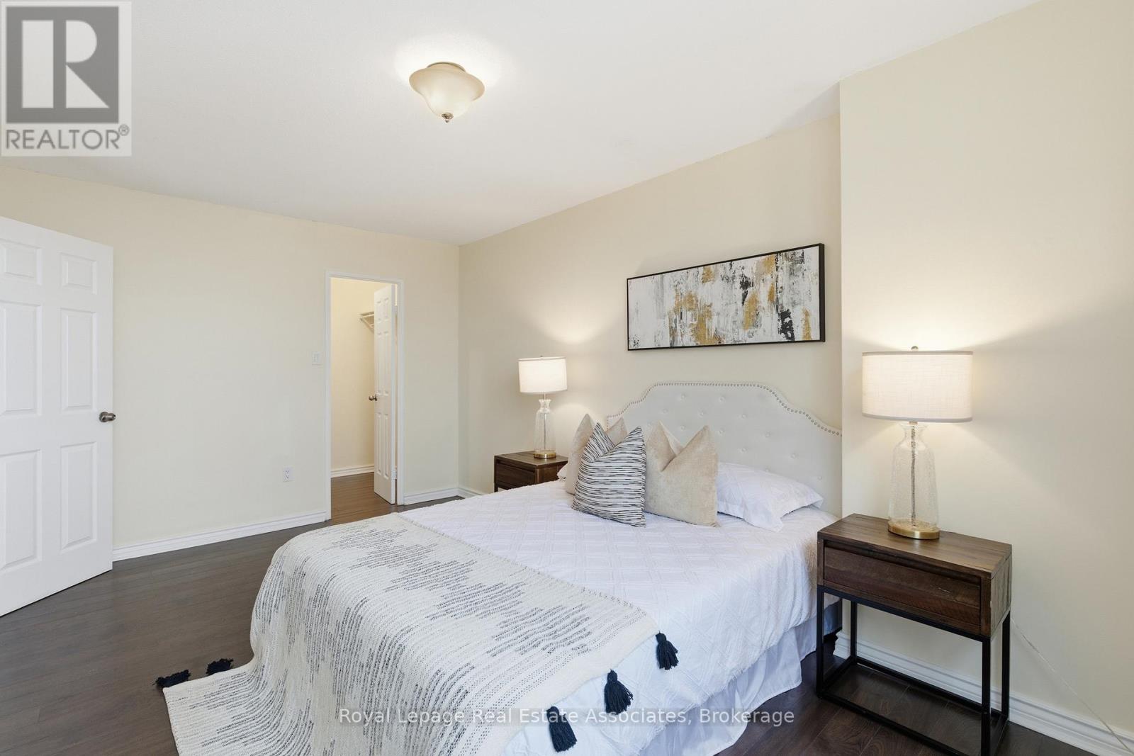 706 - 551 The West Mall, Toronto (Etobicoke West Mall), Ontario  M9C 1G7 - Photo 18 - W12877802