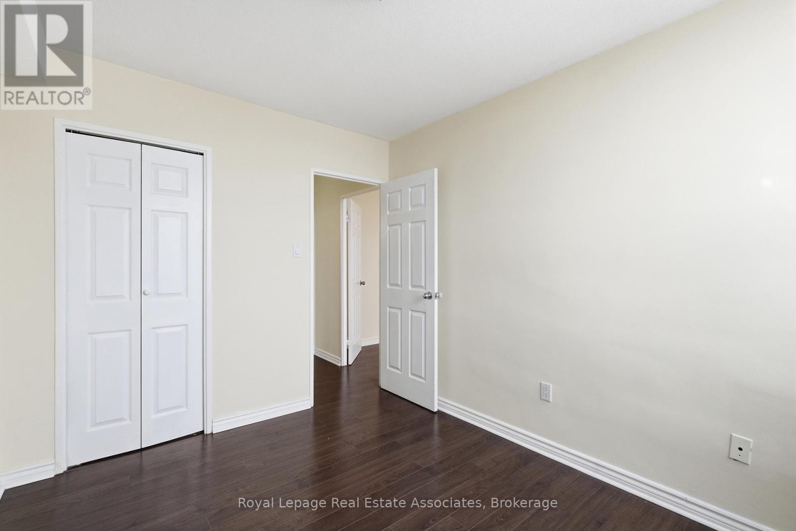 706 - 551 The West Mall, Toronto (Etobicoke West Mall), Ontario  M9C 1G7 - Photo 22 - W12877802