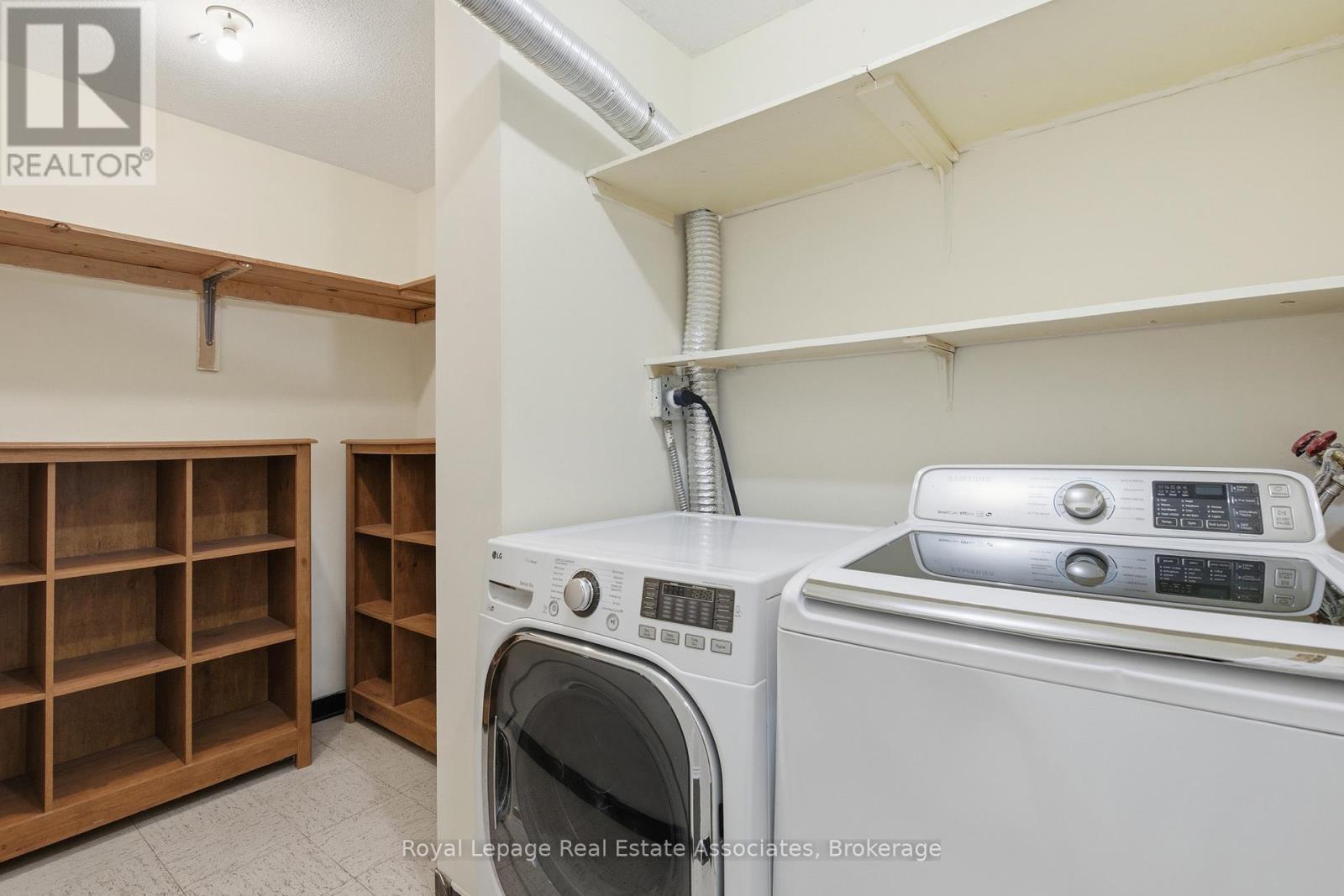 706 - 551 The West Mall, Toronto (Etobicoke West Mall), Ontario  M9C 1G7 - Photo 24 - W12877802