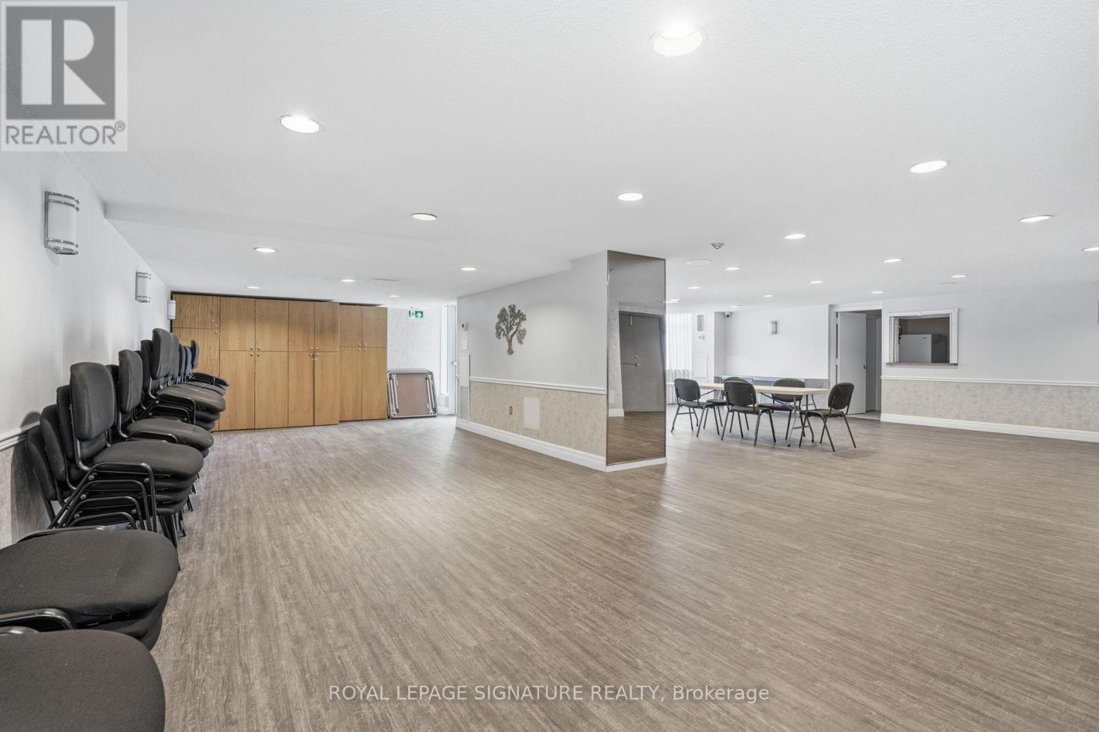 2707 - 3100 Kirwin Avenue, Mississauga, Ontario  L5A 3S6 - Photo 43 - W12877808