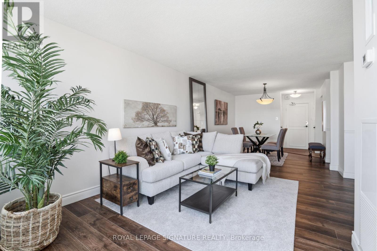 2707 - 3100 Kirwin Avenue, Mississauga, Ontario  L5A 3S6 - Photo 9 - W12877808