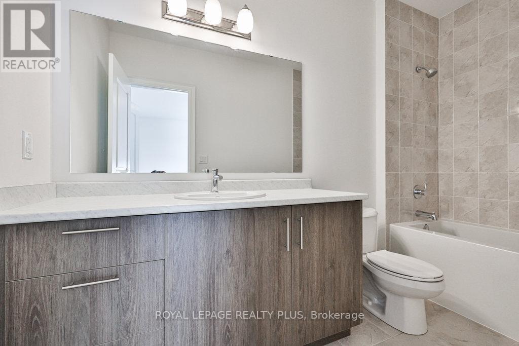 1327 Wheat Boom Drive, Oakville, Ontario  L6H 7Z6 - Photo 22 - W12877812