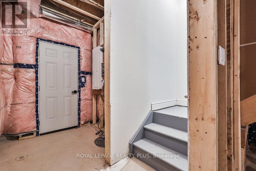 1327 Wheat Boom Drive, Oakville, Ontario  L6H 7Z6 - Photo 27 - W12877812