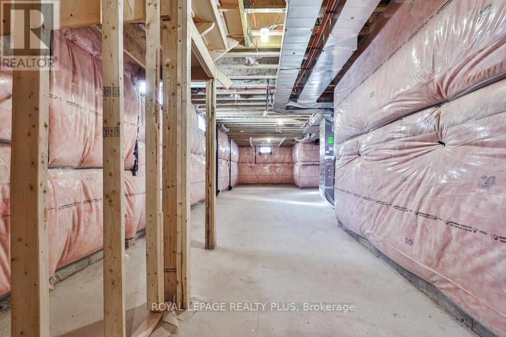 1327 Wheat Boom Drive, Oakville, Ontario  L6H 7Z6 - Photo 28 - W12877812