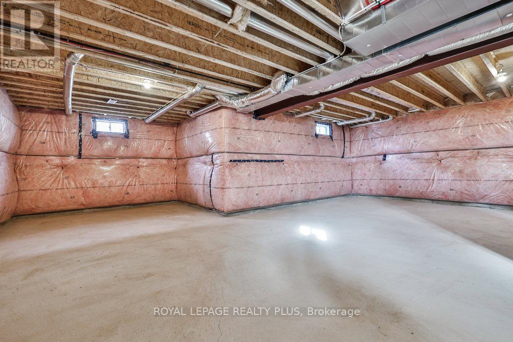 1327 Wheat Boom Drive, Oakville, Ontario  L6H 7Z6 - Photo 30 - W12877812