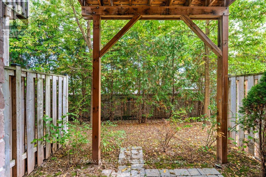 4174 Galileo Common, Burlington, Ontario  L7L 0G7 - Photo 31 - W12877854