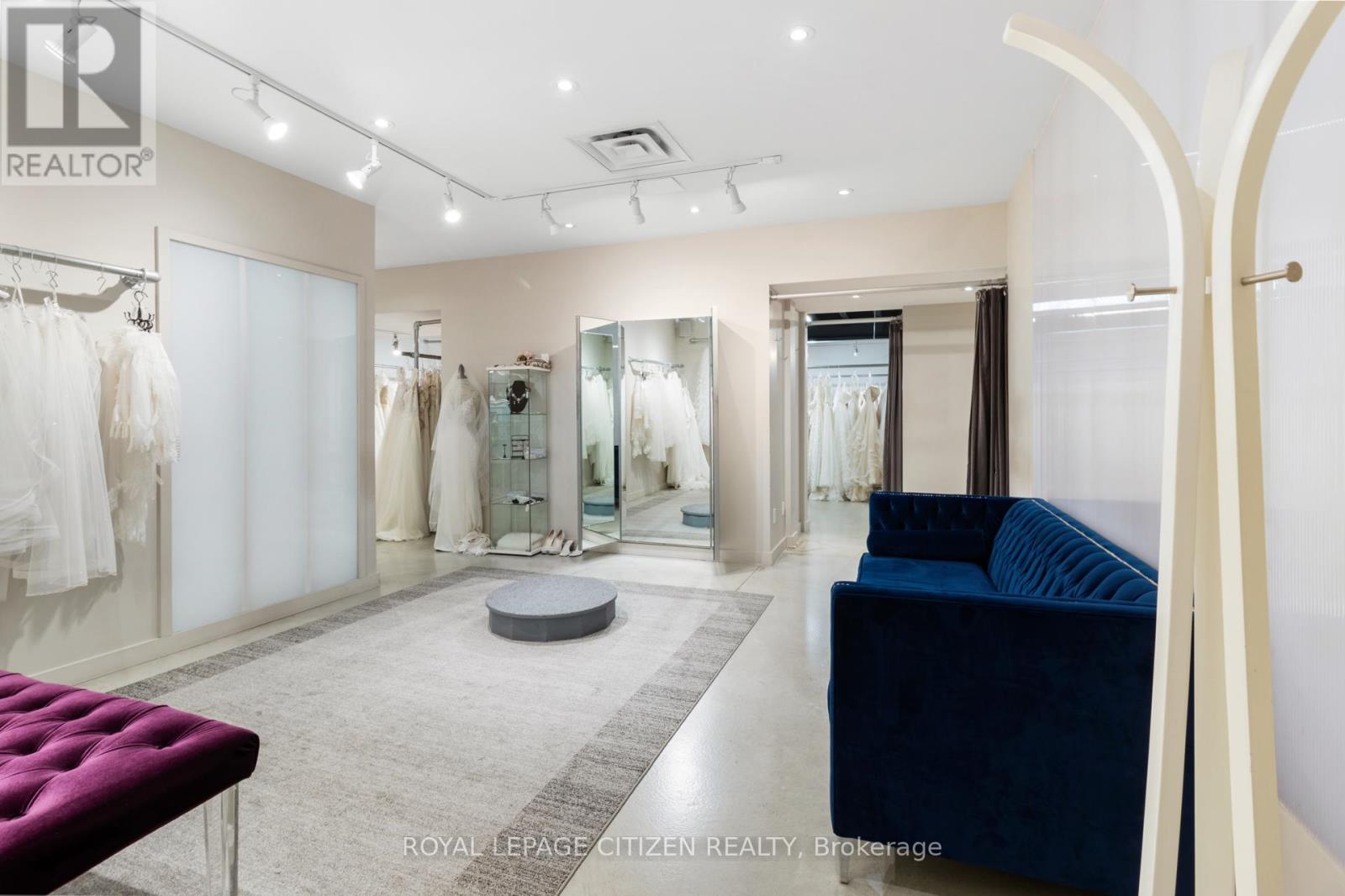 1610a Bloor Street W, Toronto (High Park North), Ontario  M6P 1A7 - Photo 32 - W12877862