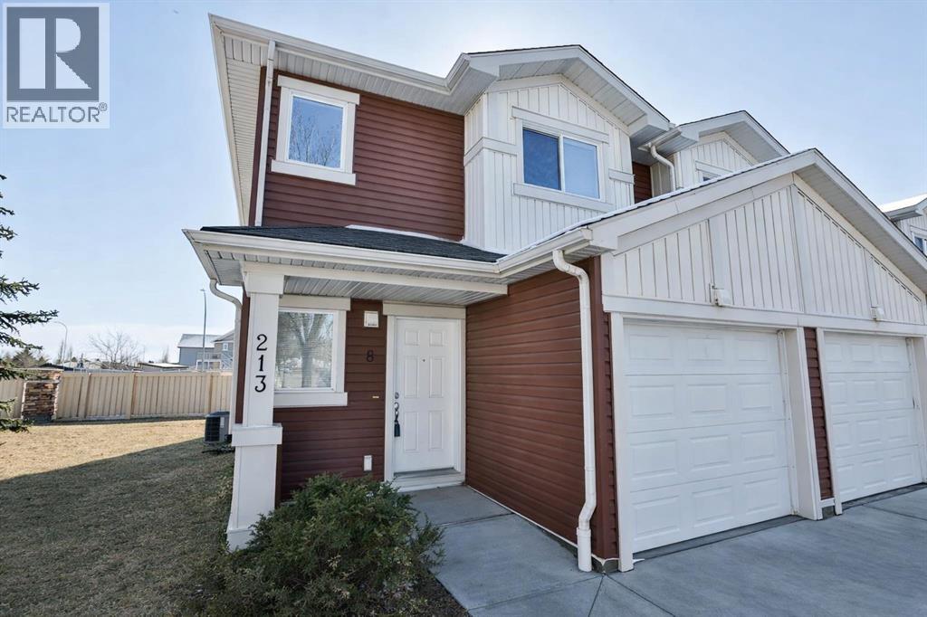 8, 213 Silkstone Road W, Lethbridge, Alberta  T1J 0J9 - Photo 1 - A2293010