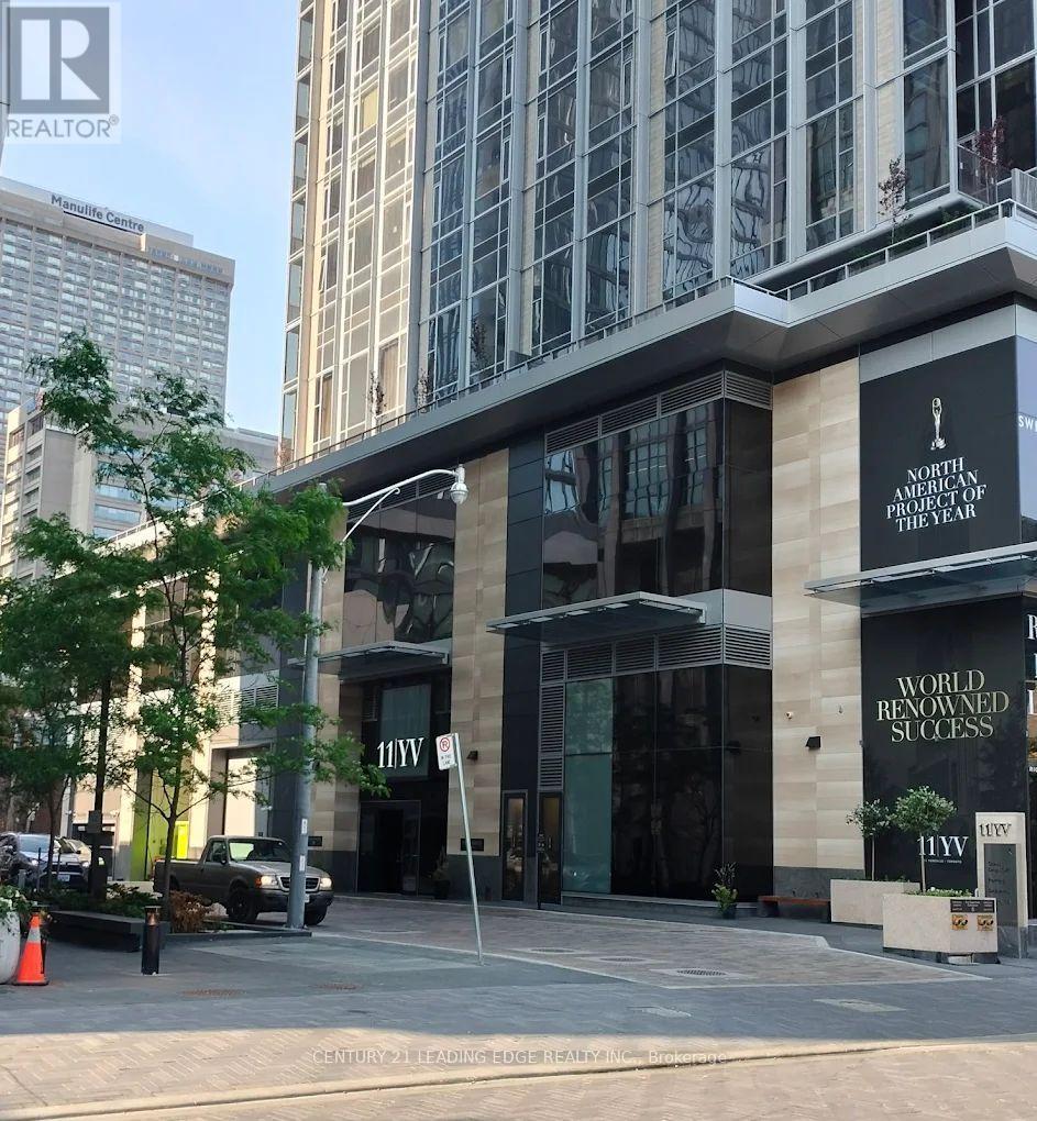 5801 - 11 Yorkville Avenue, Toronto, Ontario  M4W 0B7 - Photo 30 - C12877584