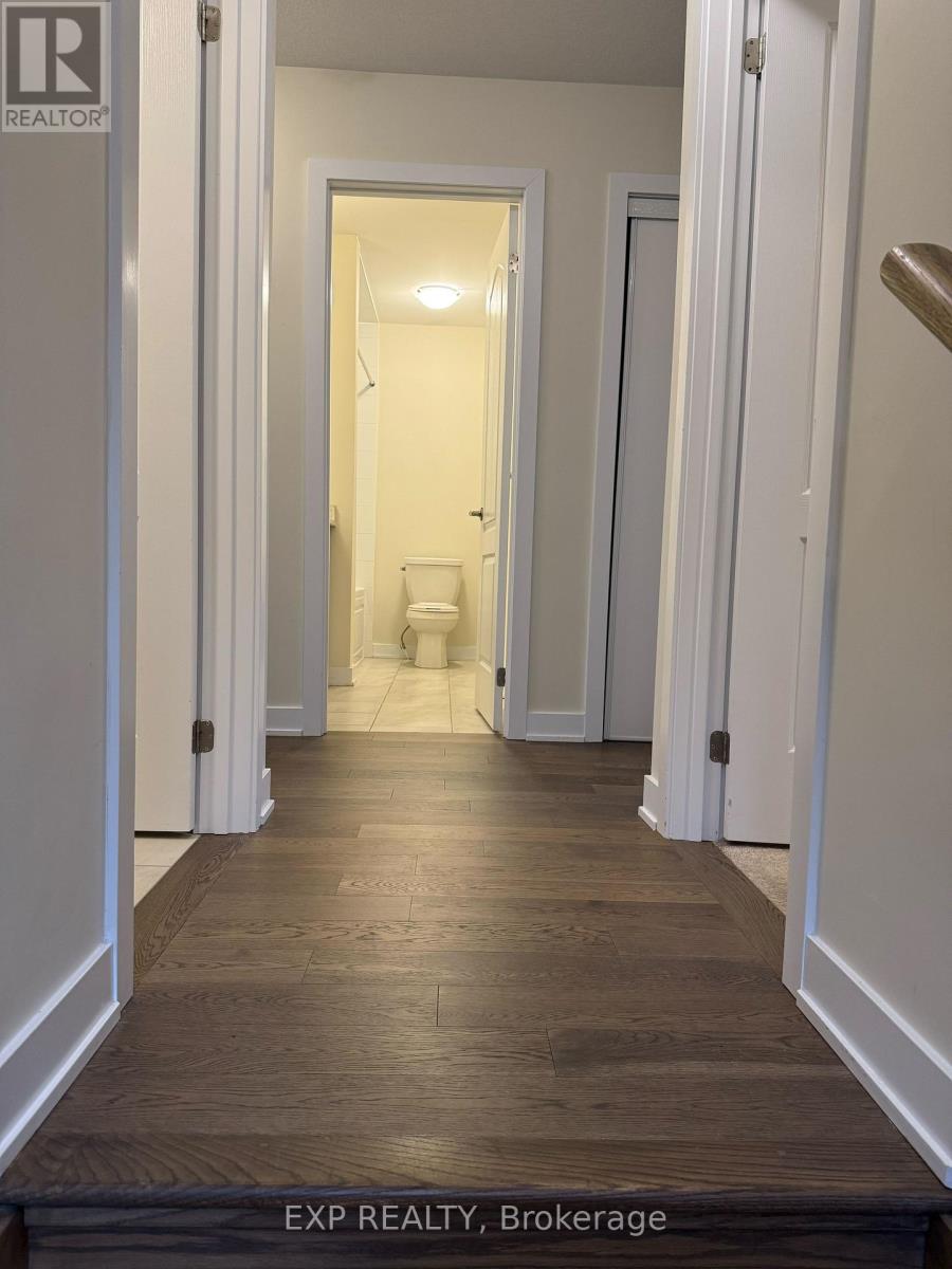 21 Starboard Crescent, Welland (Dain City), Ontario  L3B 0M7 - Photo 10 - X12877634