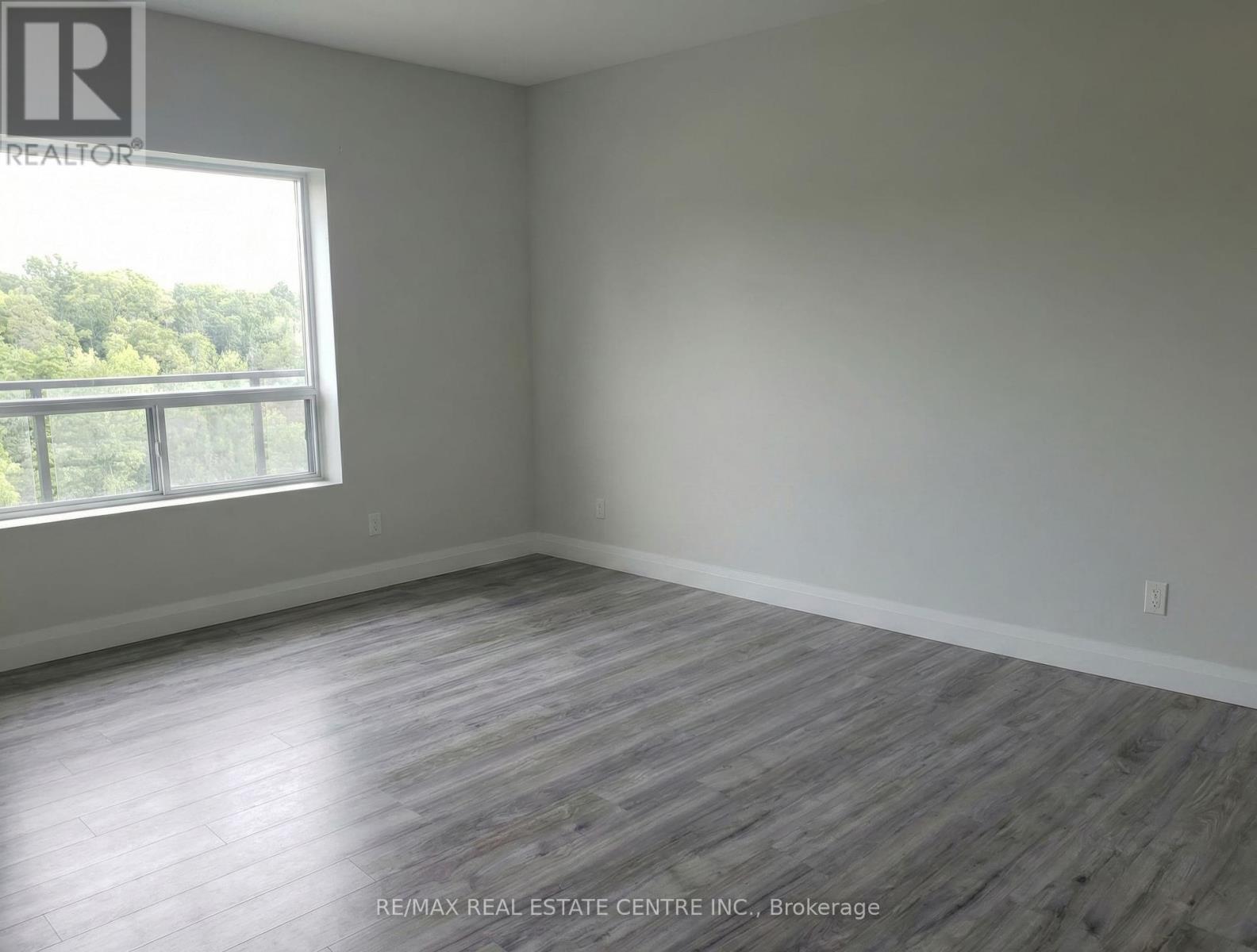 501 - 170 Water Street N, Cambridge, Ontario  N1R 3B6 - Photo 10 - X12877638