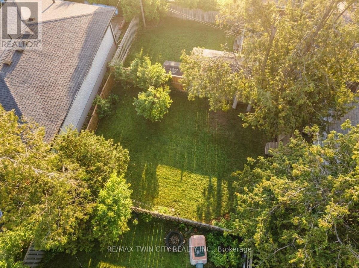 327 Sheridan Street, Brantford, Ontario  N3S 4R8 - Photo 30 - X12877642