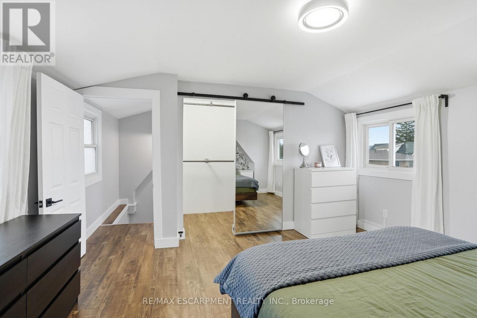 68 Delena Avenue, Hamilton, Ontario  L8H 6B7 - Photo 20 - X12877670