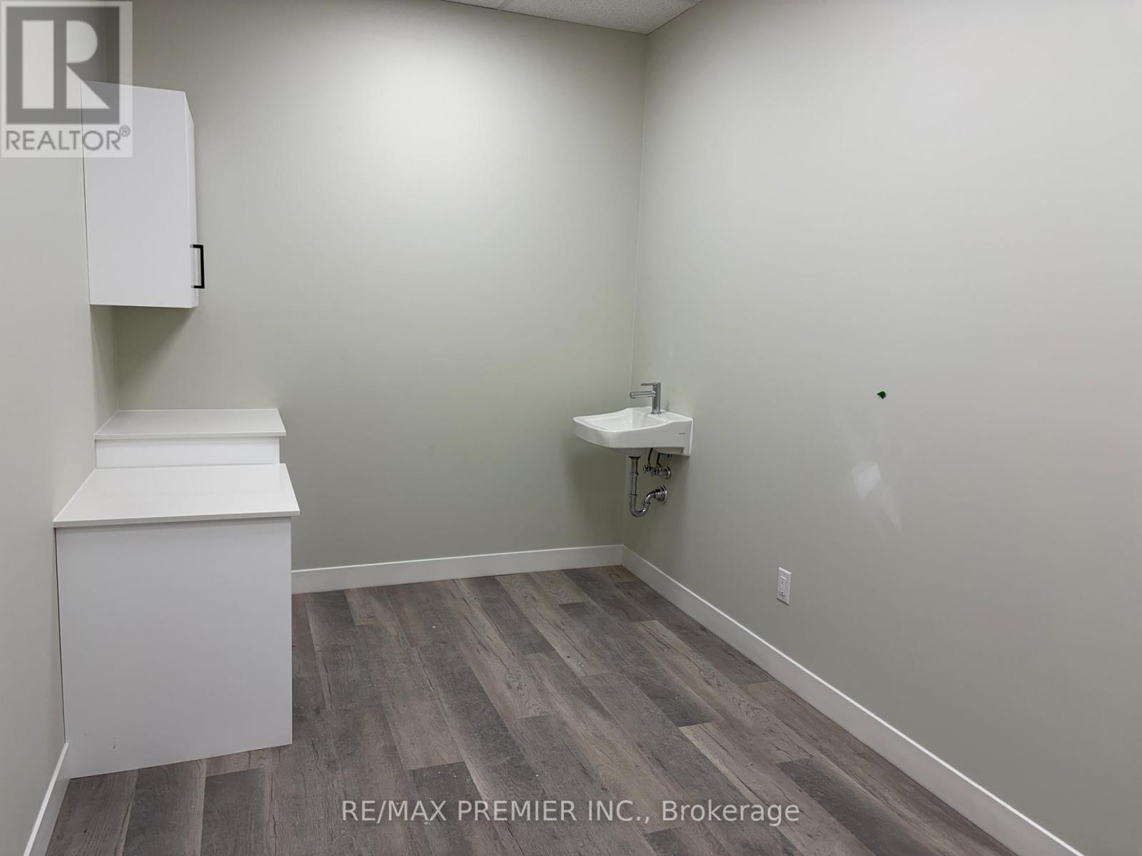 102-03 - 3 Cross Street, Welland (Welland Downtown), Ontario  L3B 5X6 - Photo 19 - X12877698