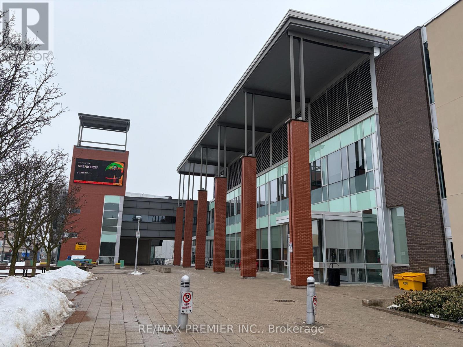 102-03 - 3 Cross Street, Welland (Welland Downtown), Ontario  L3B 5X6 - Photo 5 - X12877698