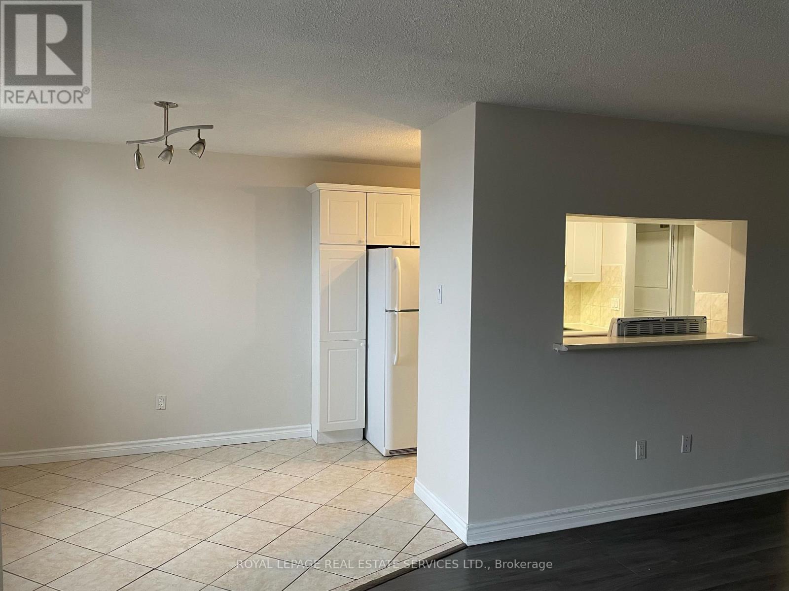 1003 - 1950 Main Street W, Hamilton, Ontario  L8S 4M9 - Photo 5 - X12877774