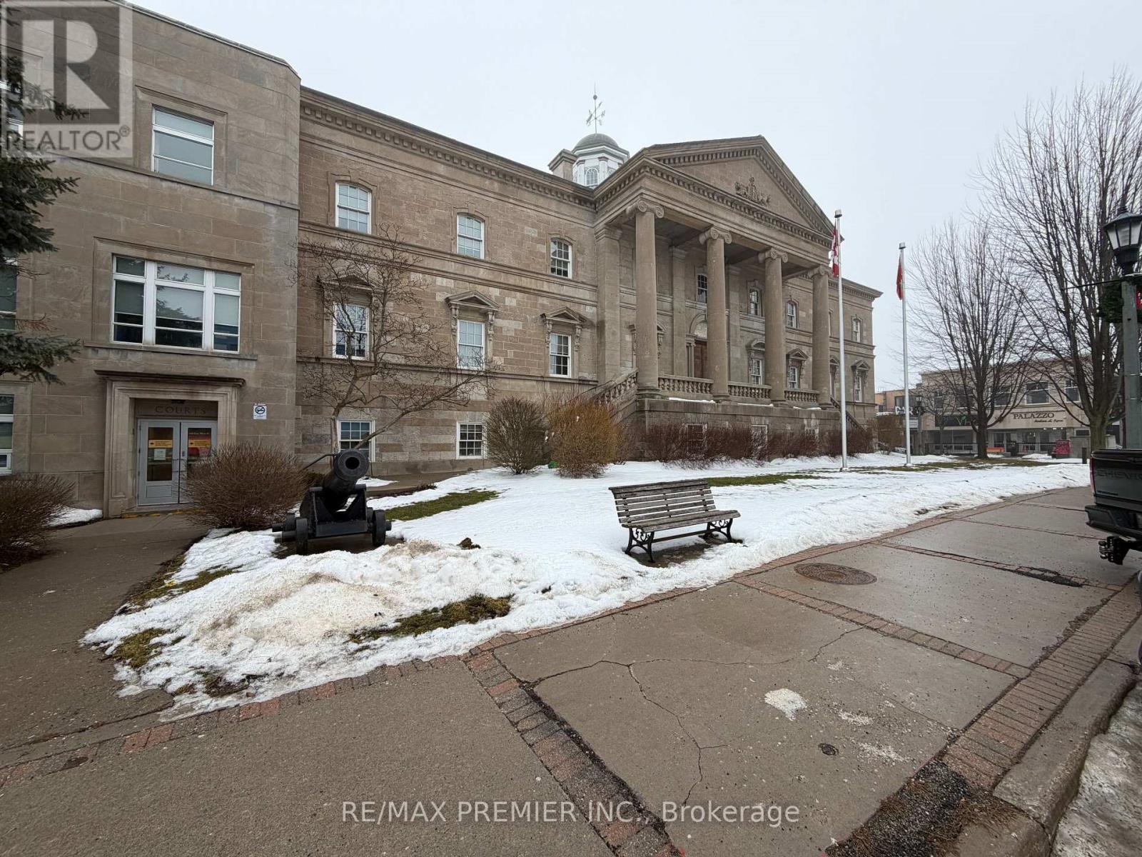 102-06 - 3 Cross Street, Welland (Welland Downtown), Ontario  L3B 5X6 - Photo 4 - X12877816